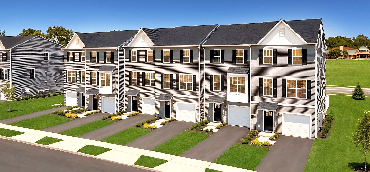 Chase Pointe Streetscape 15of18