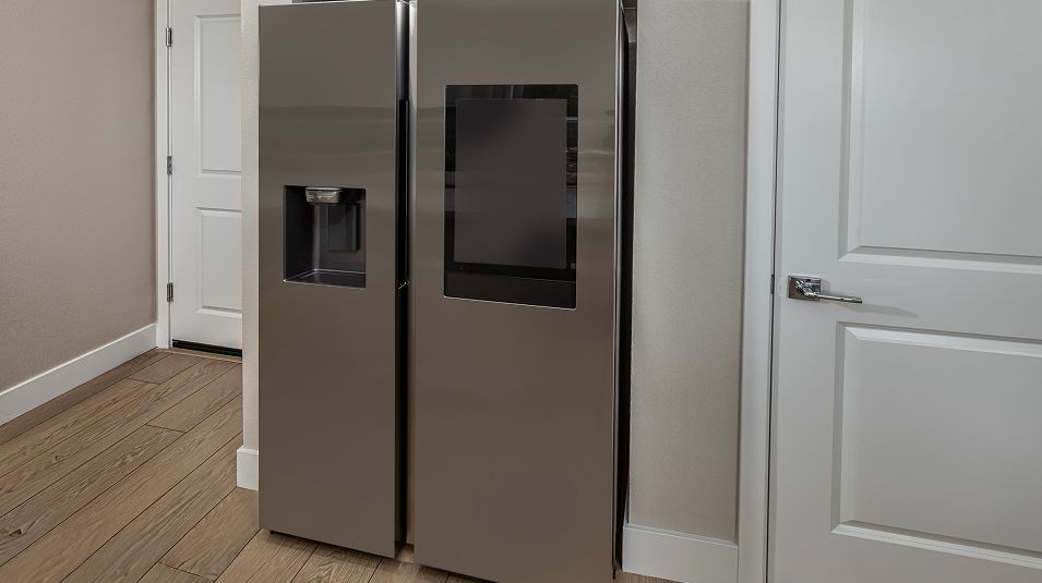 Evergreen Cedar Point Res2 EI Kitchen Refrigerator