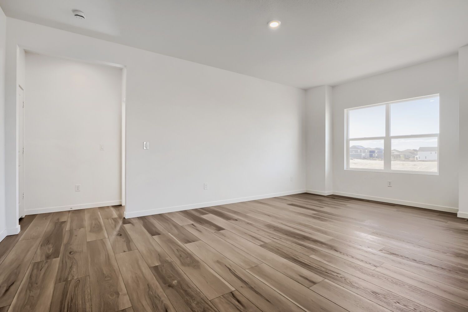 45931 Mill Ave Great Room