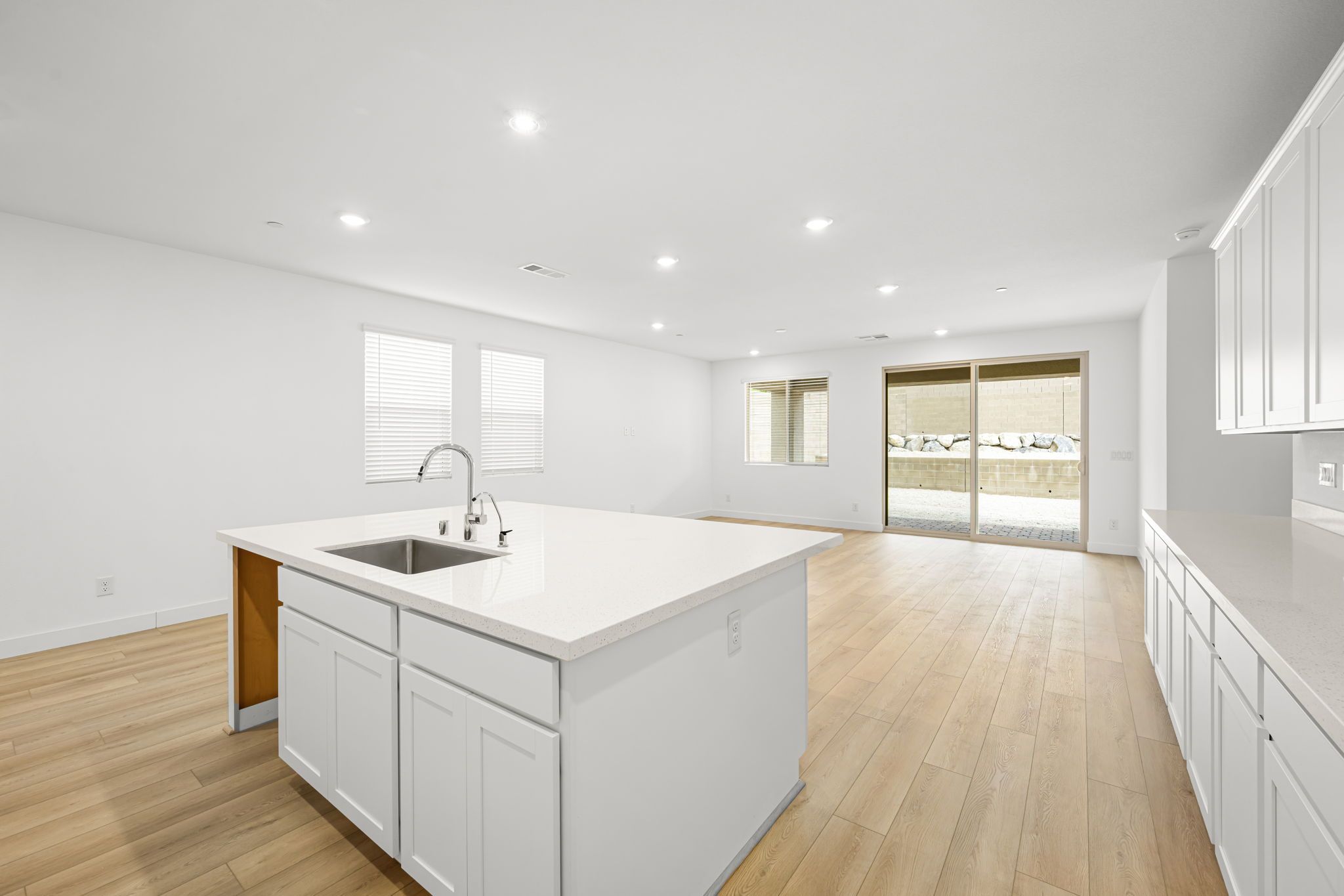 8 web or mls Lennar  11860 MIMICKING SONG LN 8