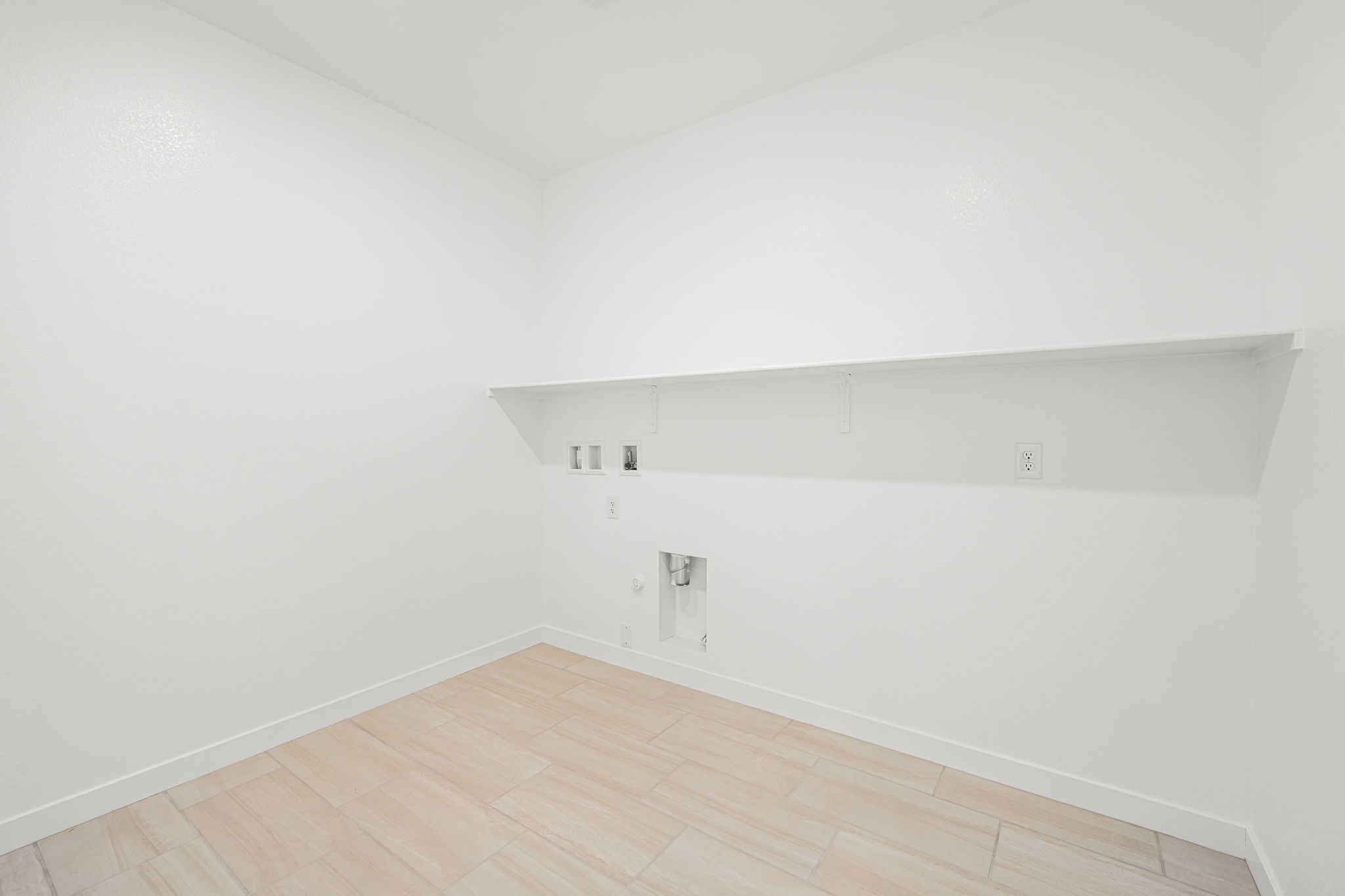 25 web or mls Lennar  11860 MIMICKING SONG LN 25