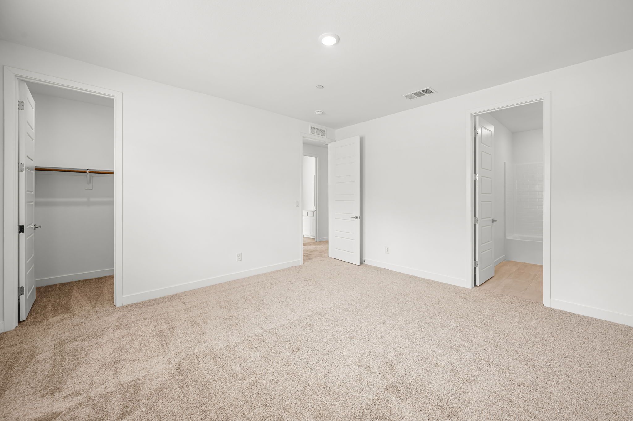27 web or mls Lennar  11860 MIMICKING SONG LN 27