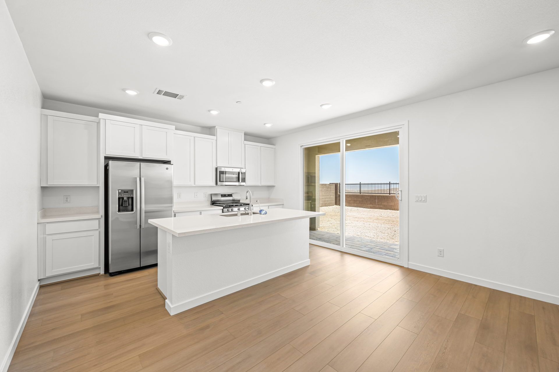 Lennar Piazza1518 Capri Cascades Court10