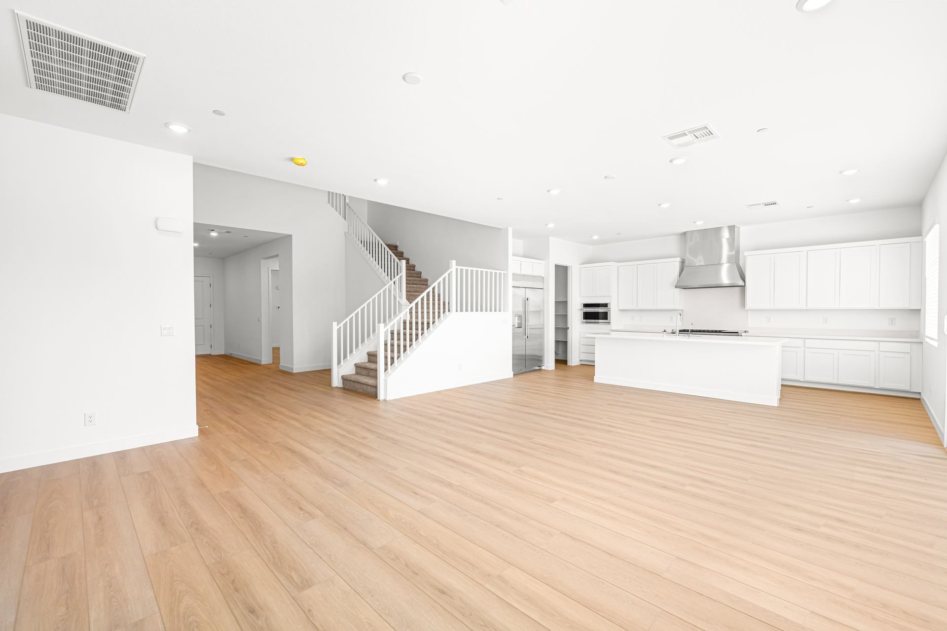 Lennar Piazza1597piazzaparadisolane5
