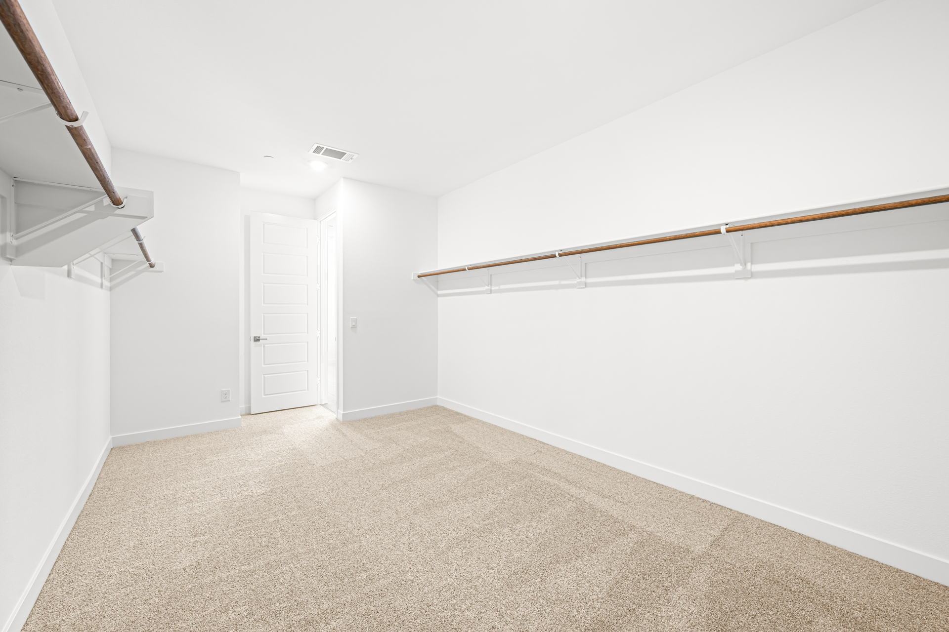 Lennar Piazza1597piazzaparadisolane32