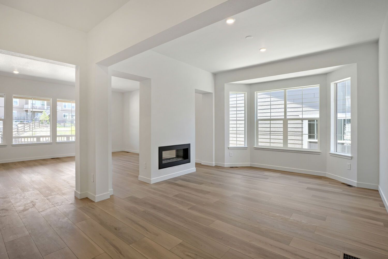 4212 Buttongrass Trl   Web Quality   003   03 Living Room