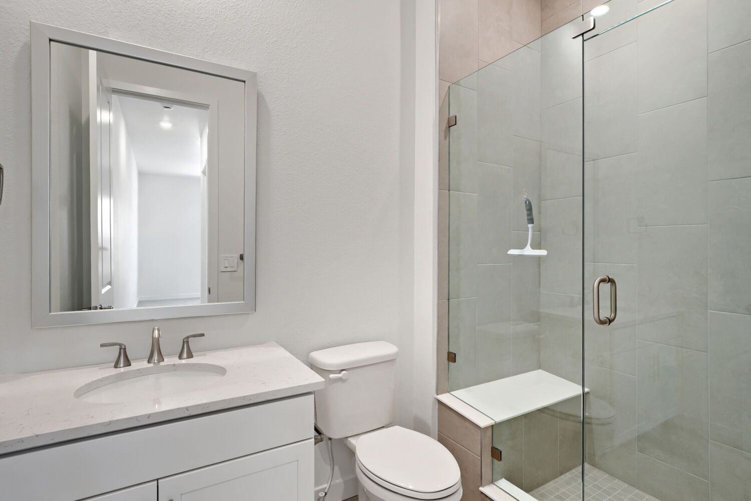 4212 Buttongrass Trl   Web Quality   011   11 Bathroom