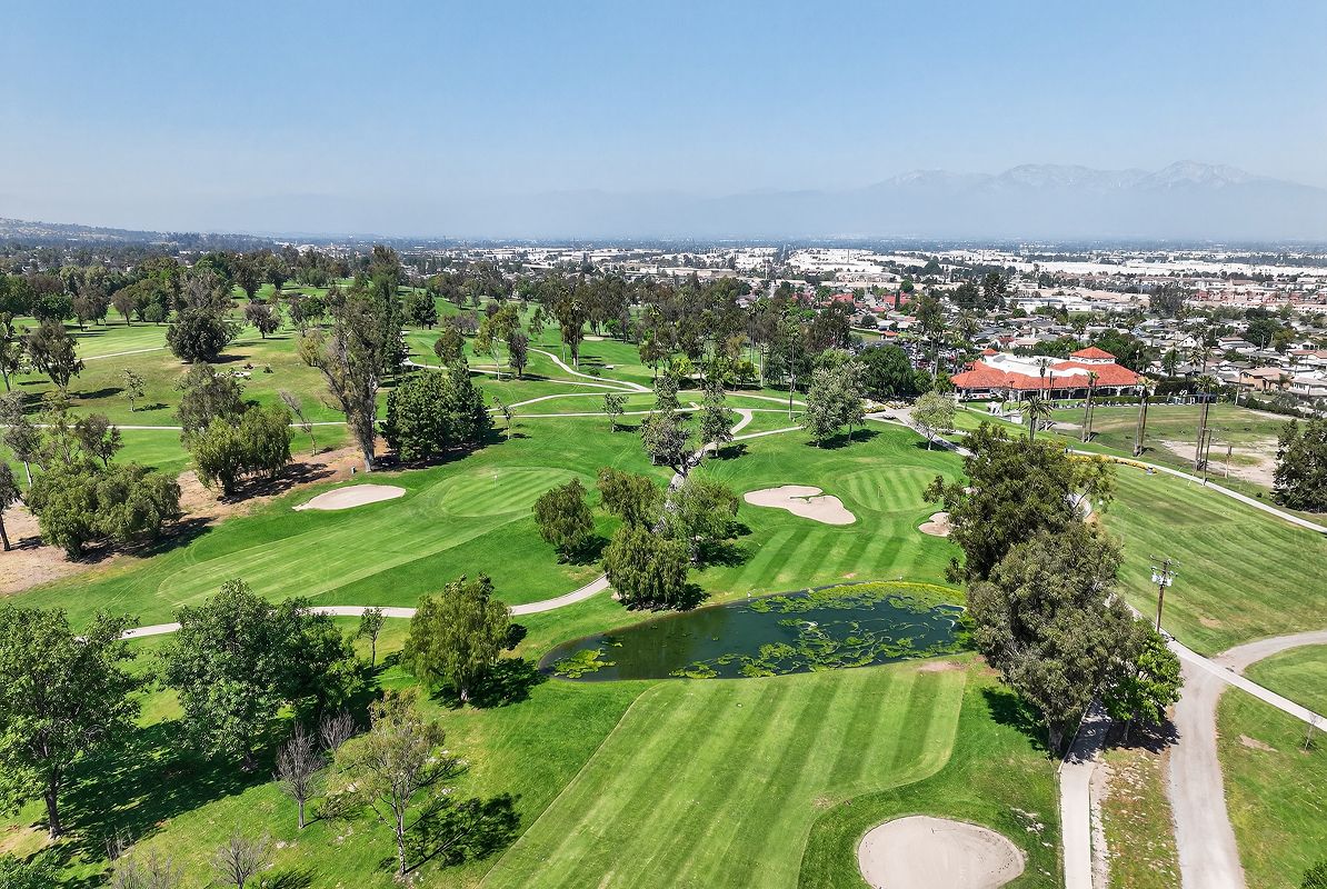 Chino Los Serranos Country Club 1of5
