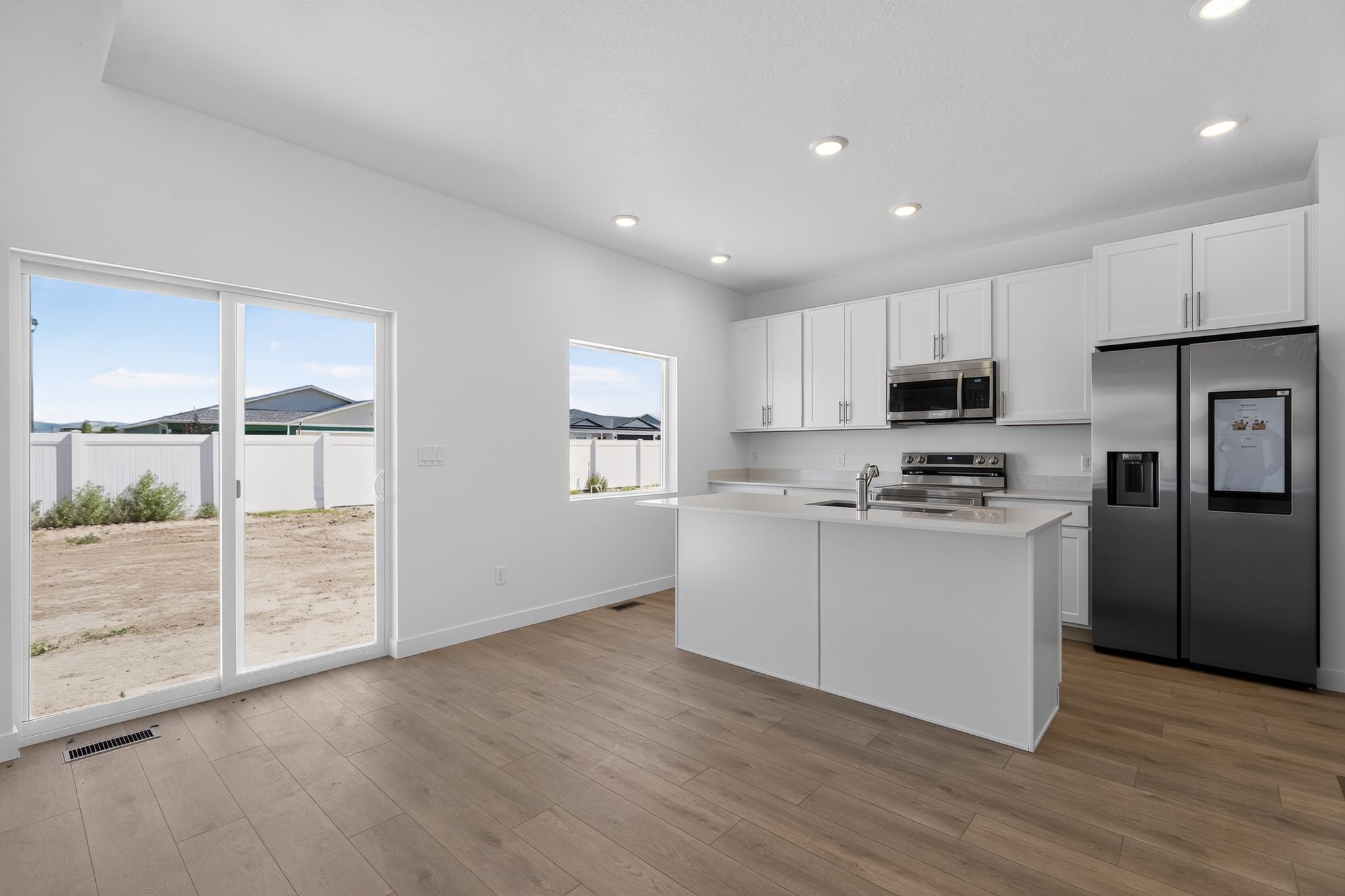 14 2138 Moon Beam Pl Dining room 0009