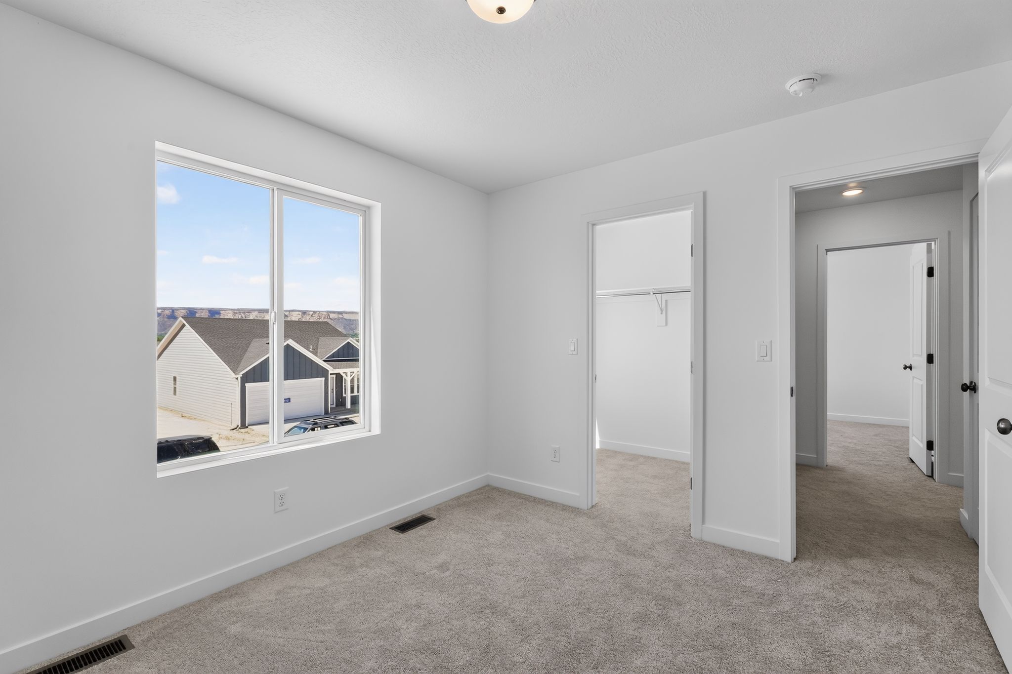 16 2138 Moon Beam Pl Bedroom 0028