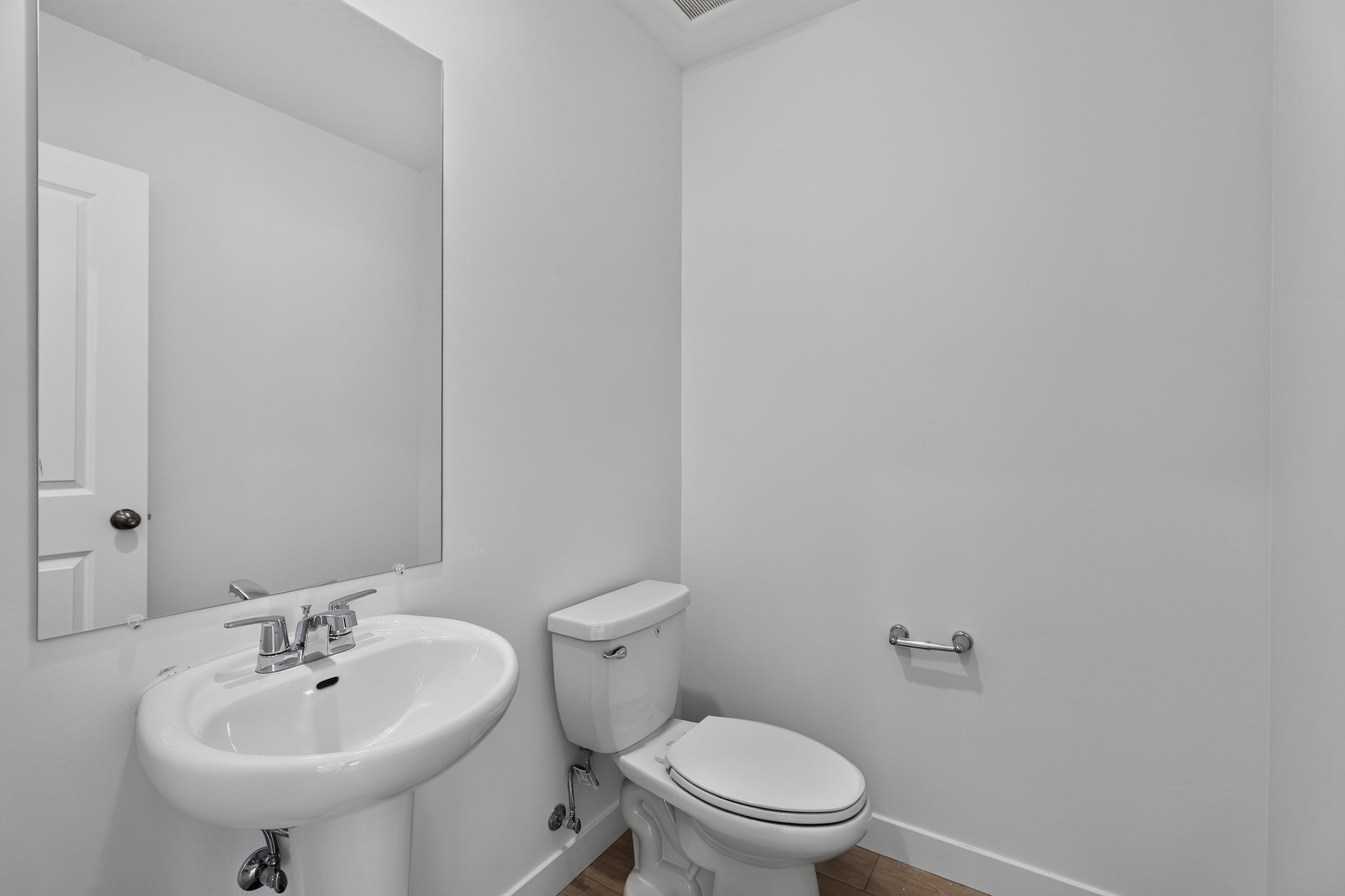 27 2138 Moon Beam Pl Bathroom 0015