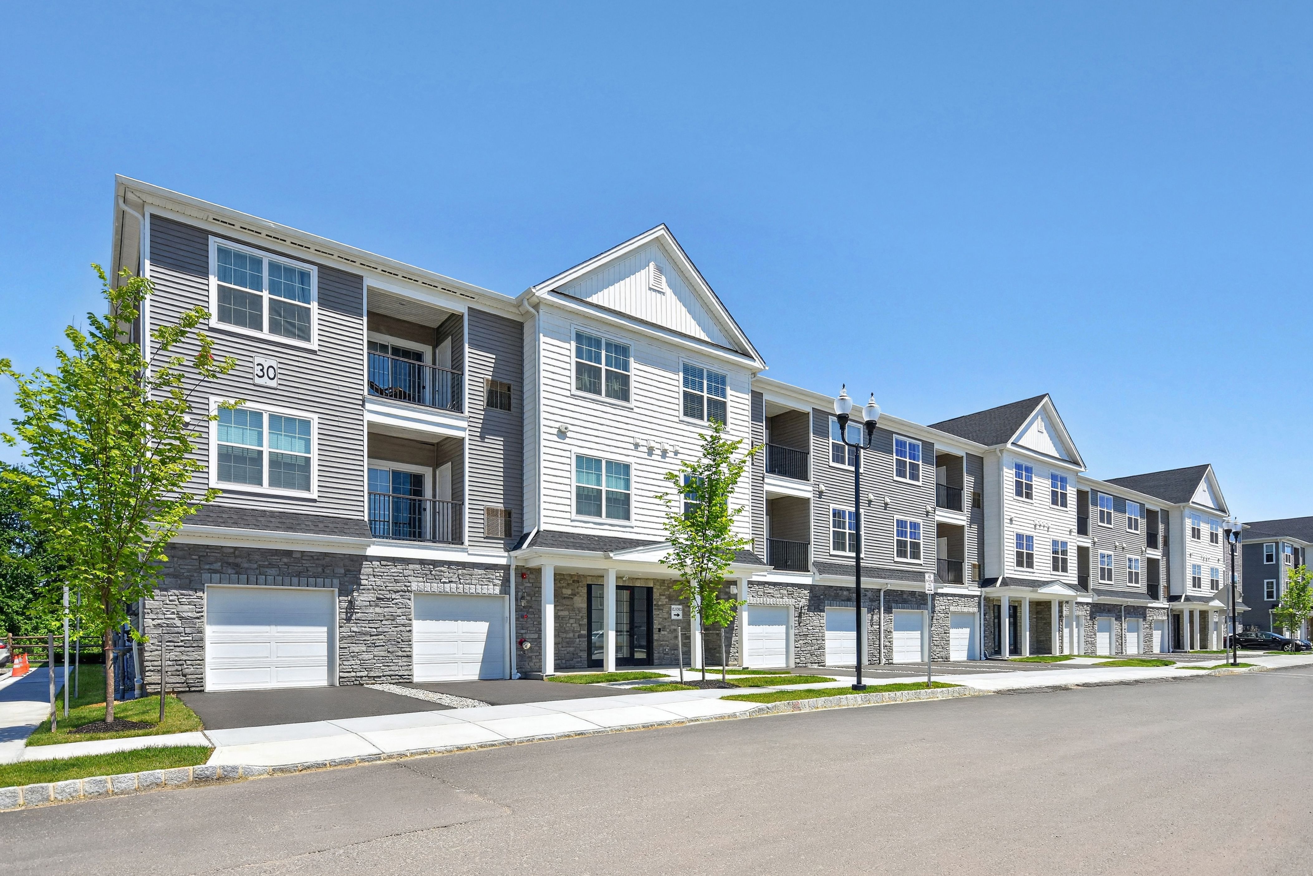 Terraces Monroe Parke Streetscape 4of14