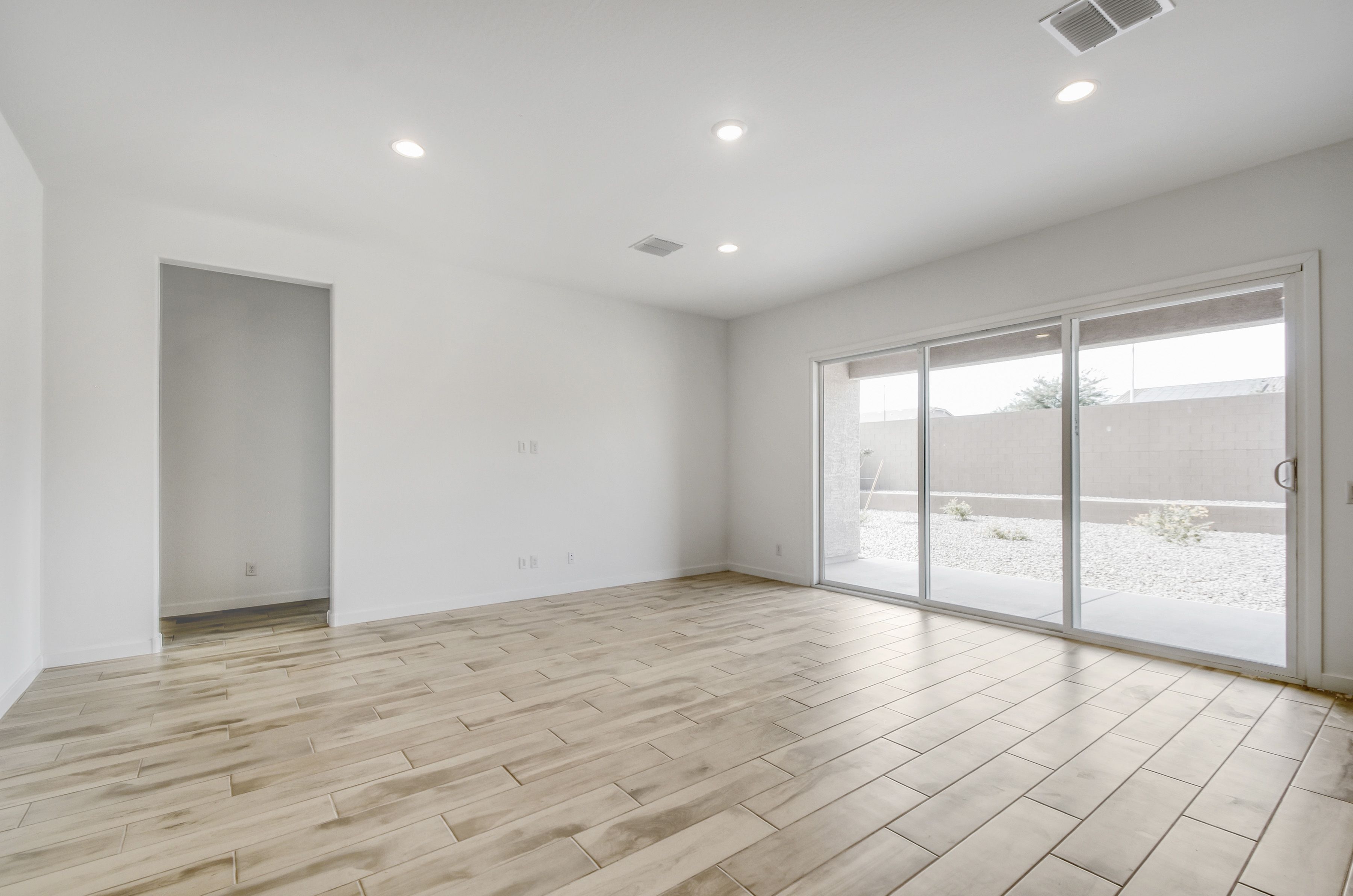 7942 W Rowel Rd   Print Quality   002   02 Living Room