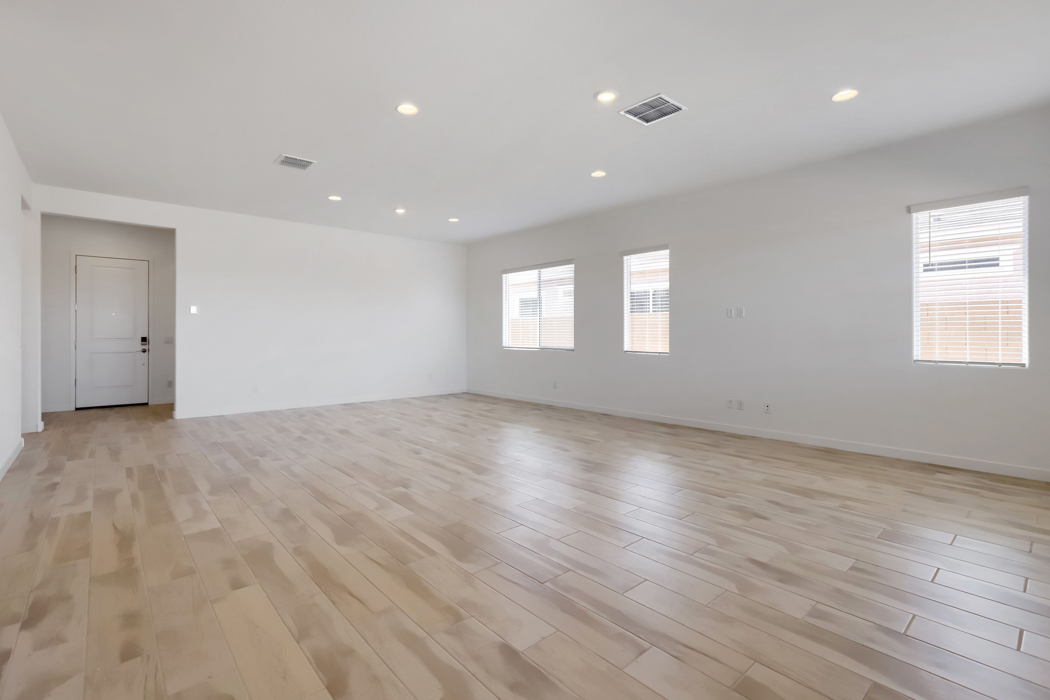25425 N 167th Ln   Print Quality   003   03 Living Room