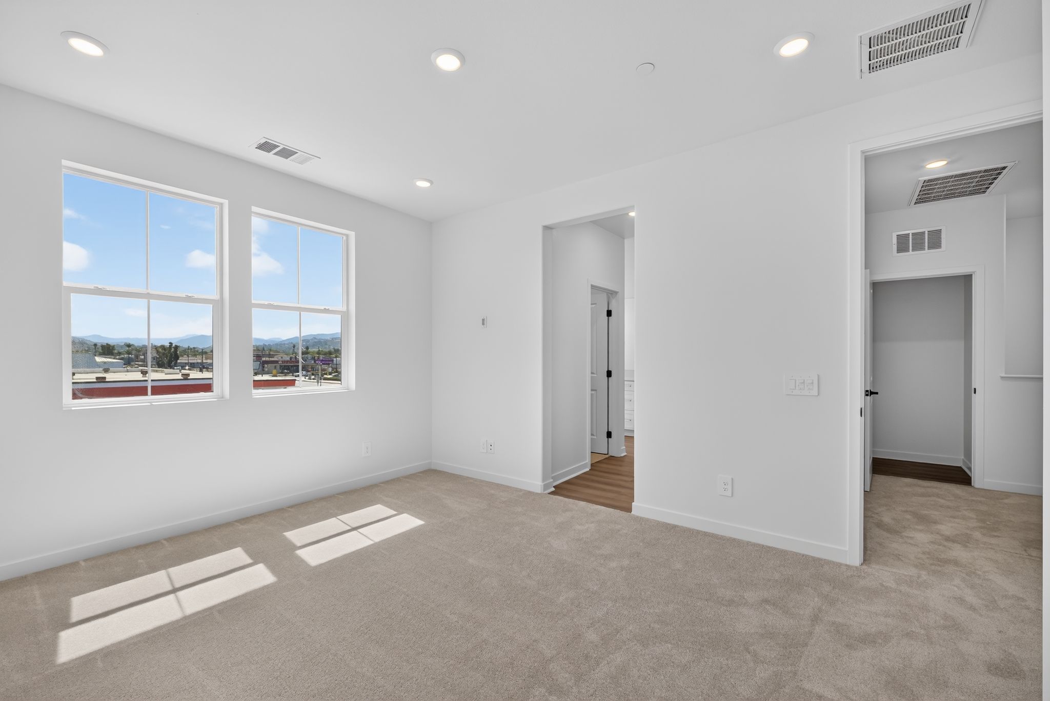 10 1706 Lucca Dr Bedroom 2573