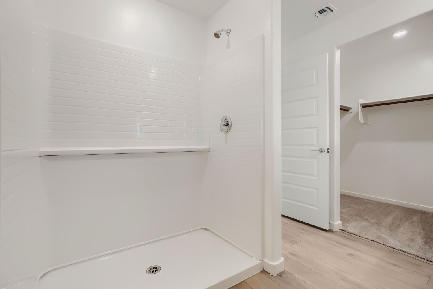11483 W RED ADMIRAL ST   Web Quality   009   09 Primary Bathroom