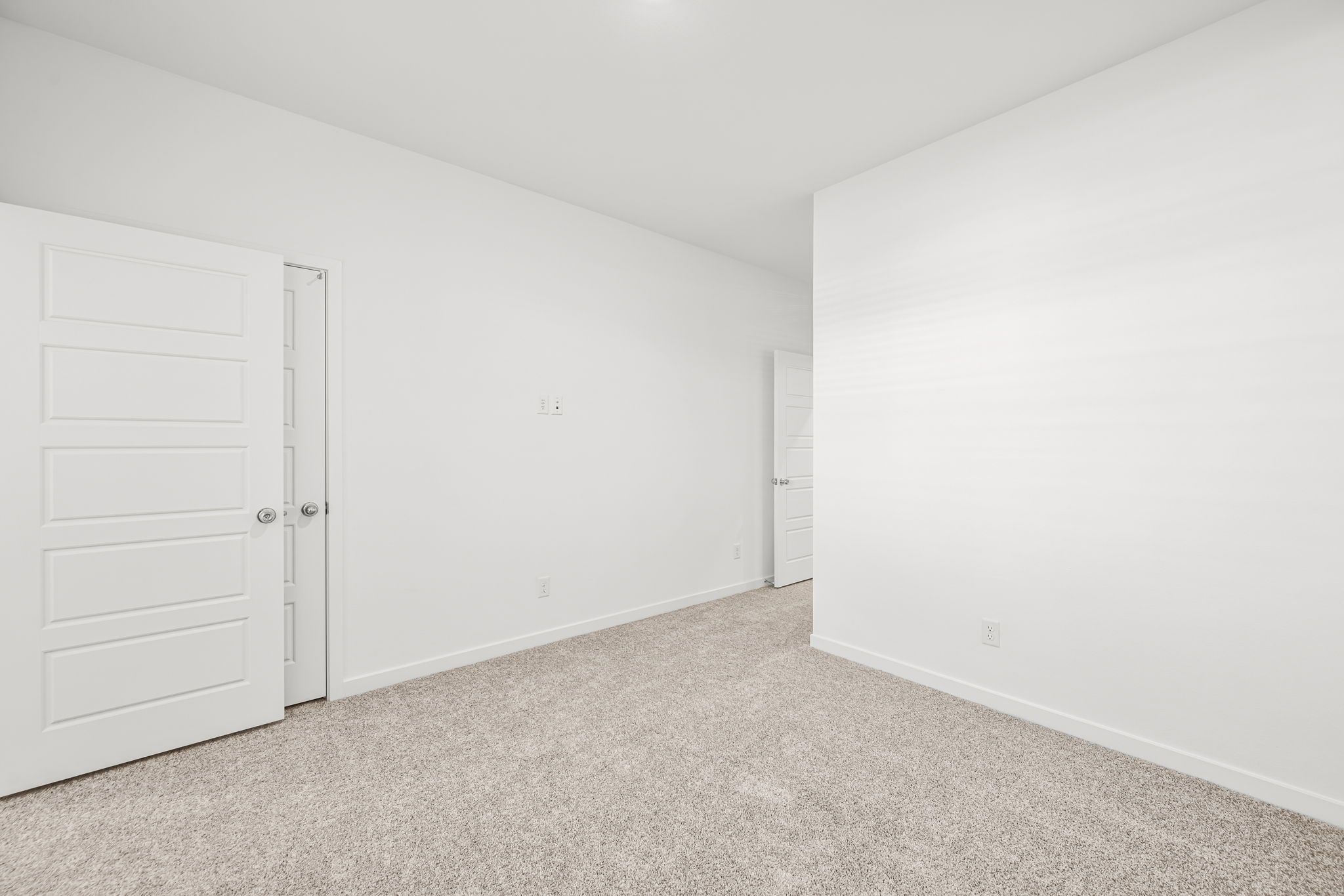 13 web or mls Lennar   2715 Saunder Ave 13