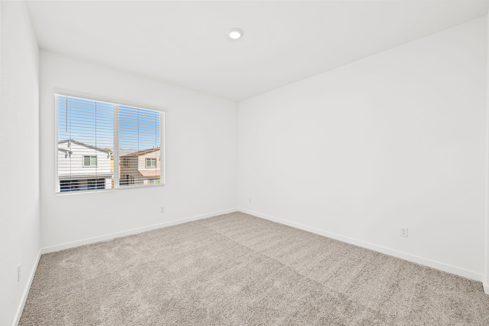 22 web or mls Lennar   2715 Saunder Ave 22