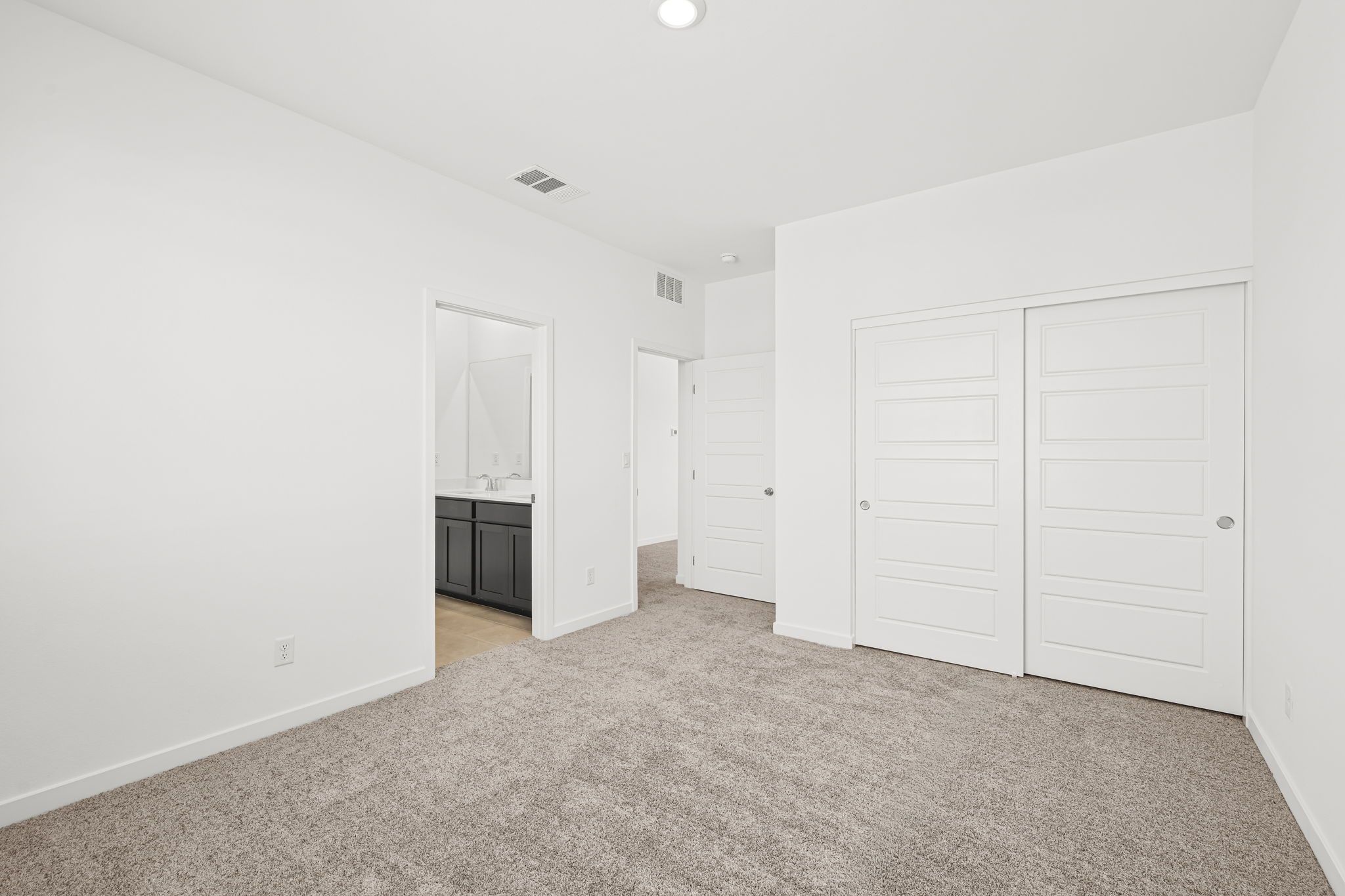 26 web or mls Lennar   2715 Saunder Ave 26