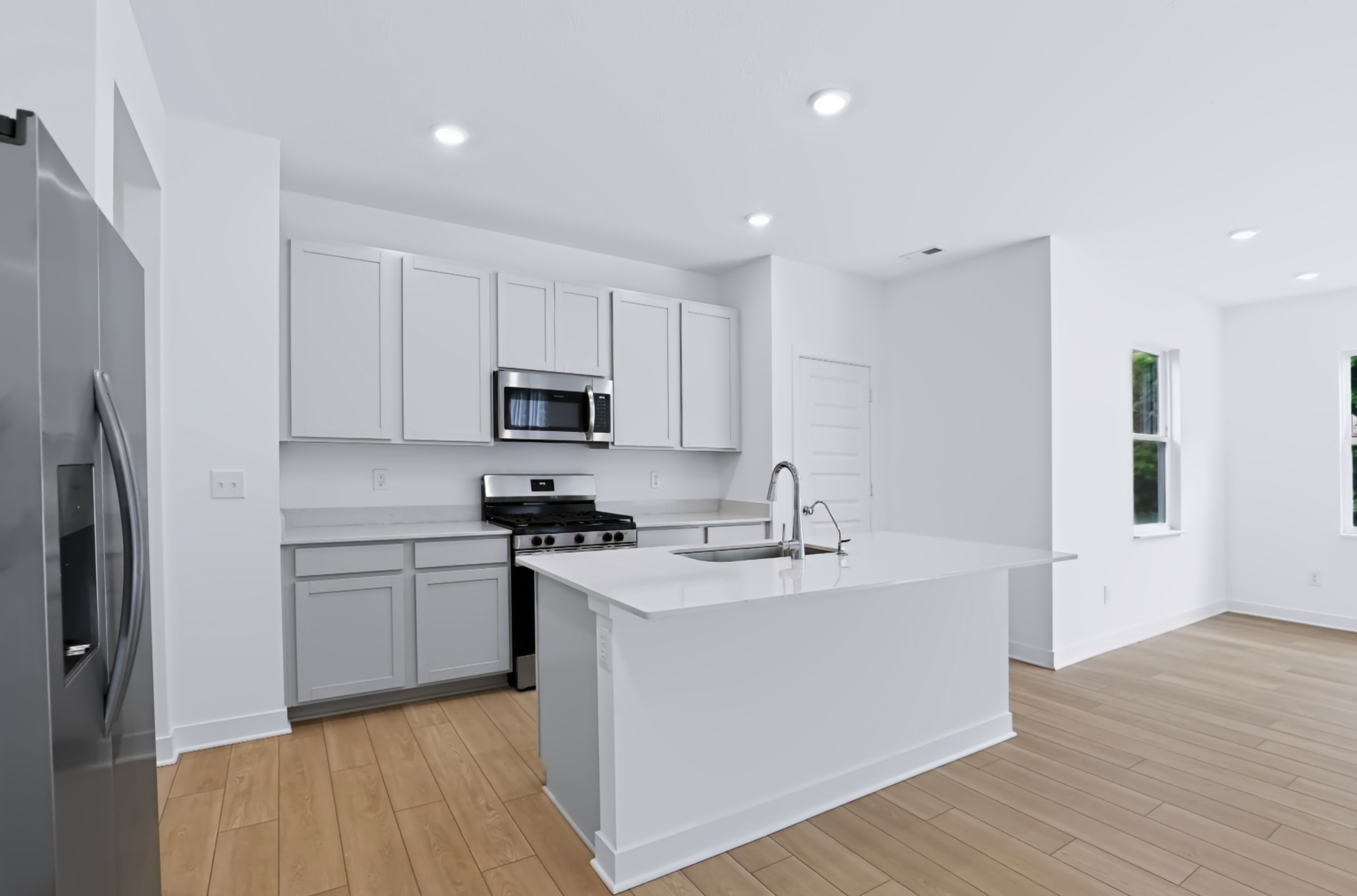 Montgomery Woods HS 68 Kitchen 3of3