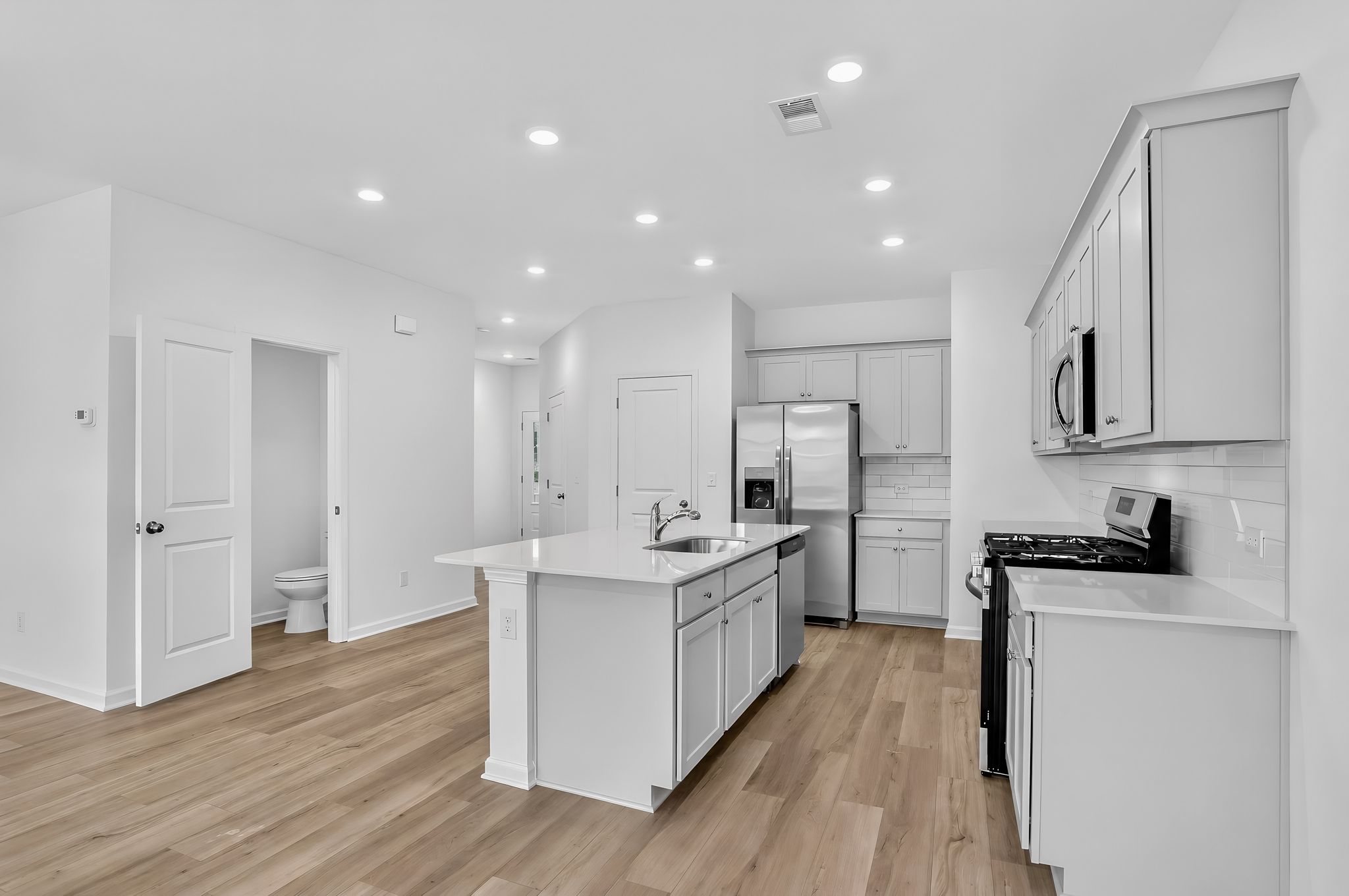 Townsat Ivy Creek Hawkins 12