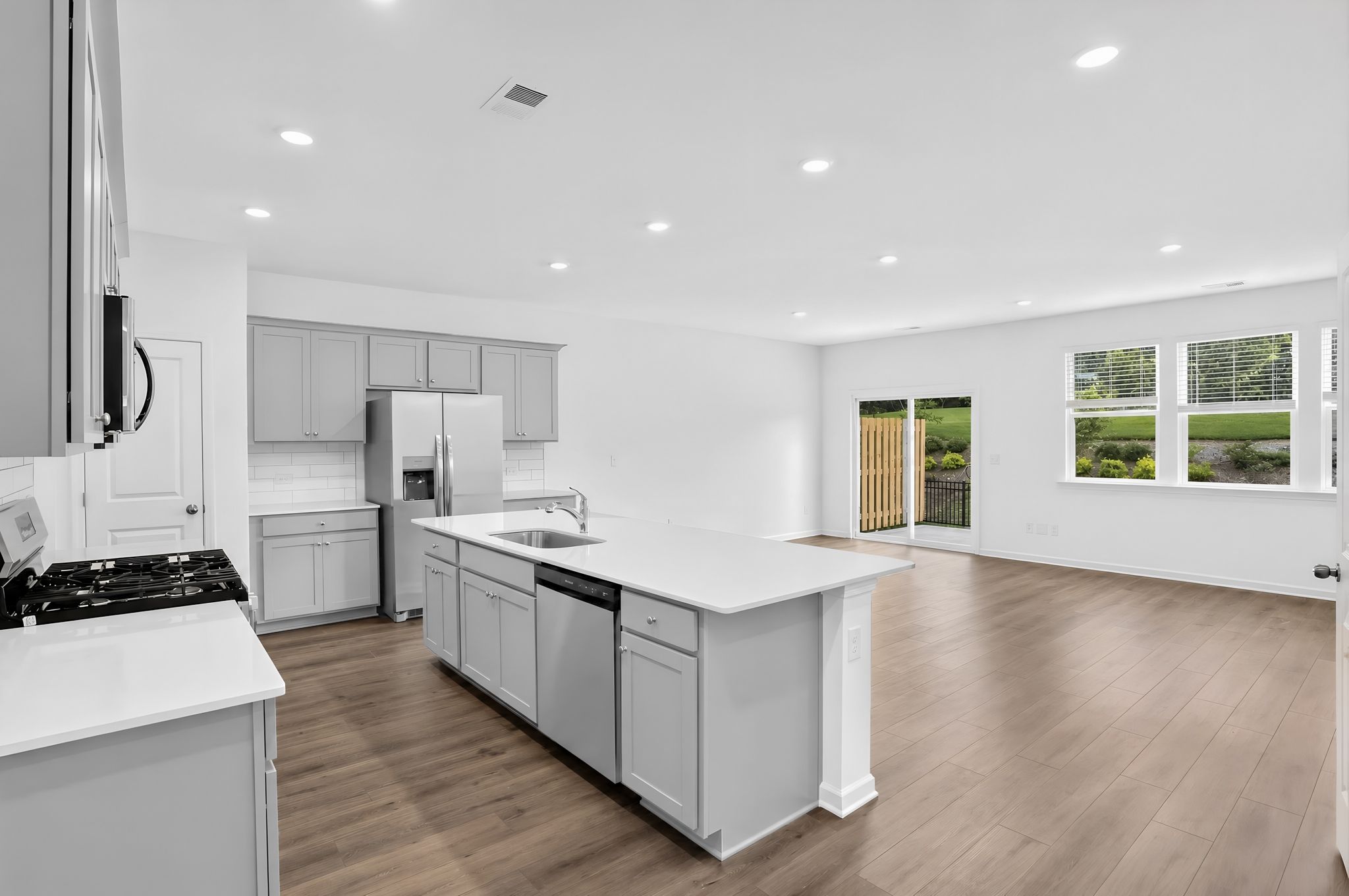 Townsat Ivy Creek Smyrna 16