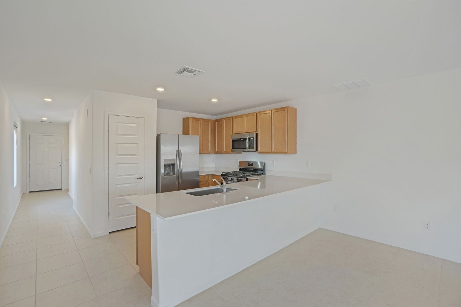 34308 S FALLSTREAK DR   Web Quality   005   05 Kitchen