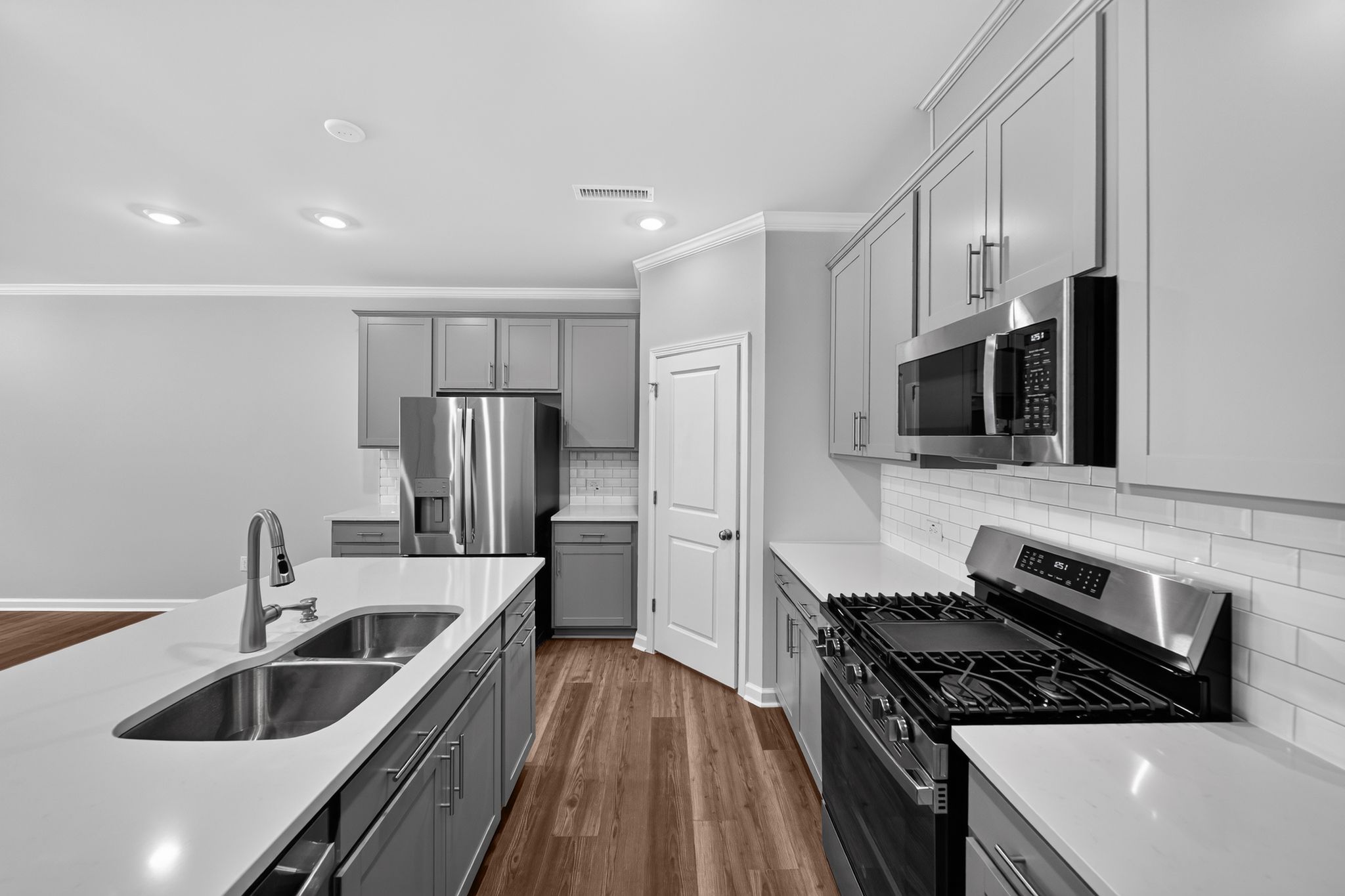 Rosedale Sutton 12