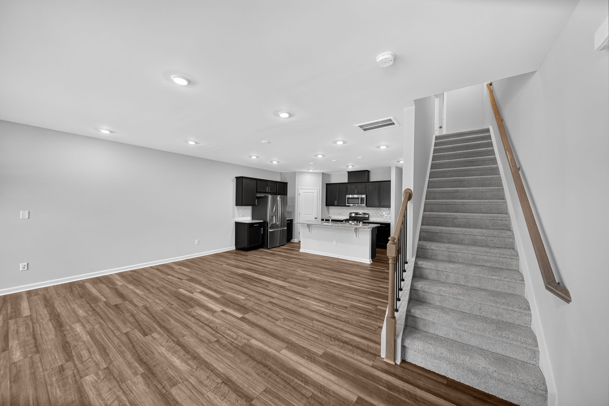 Rosedale Sutton 6