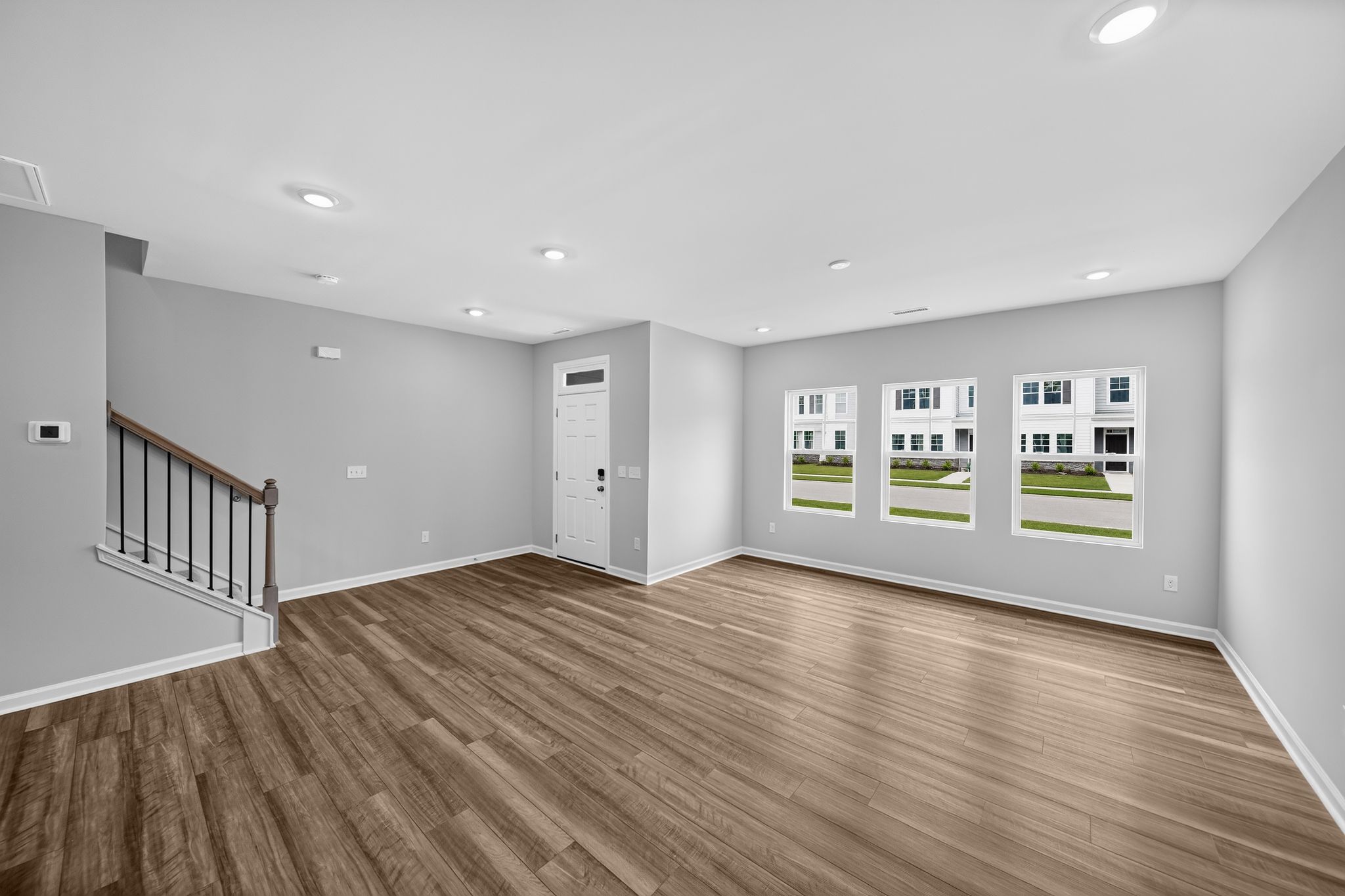 Rosedale Sutton 8