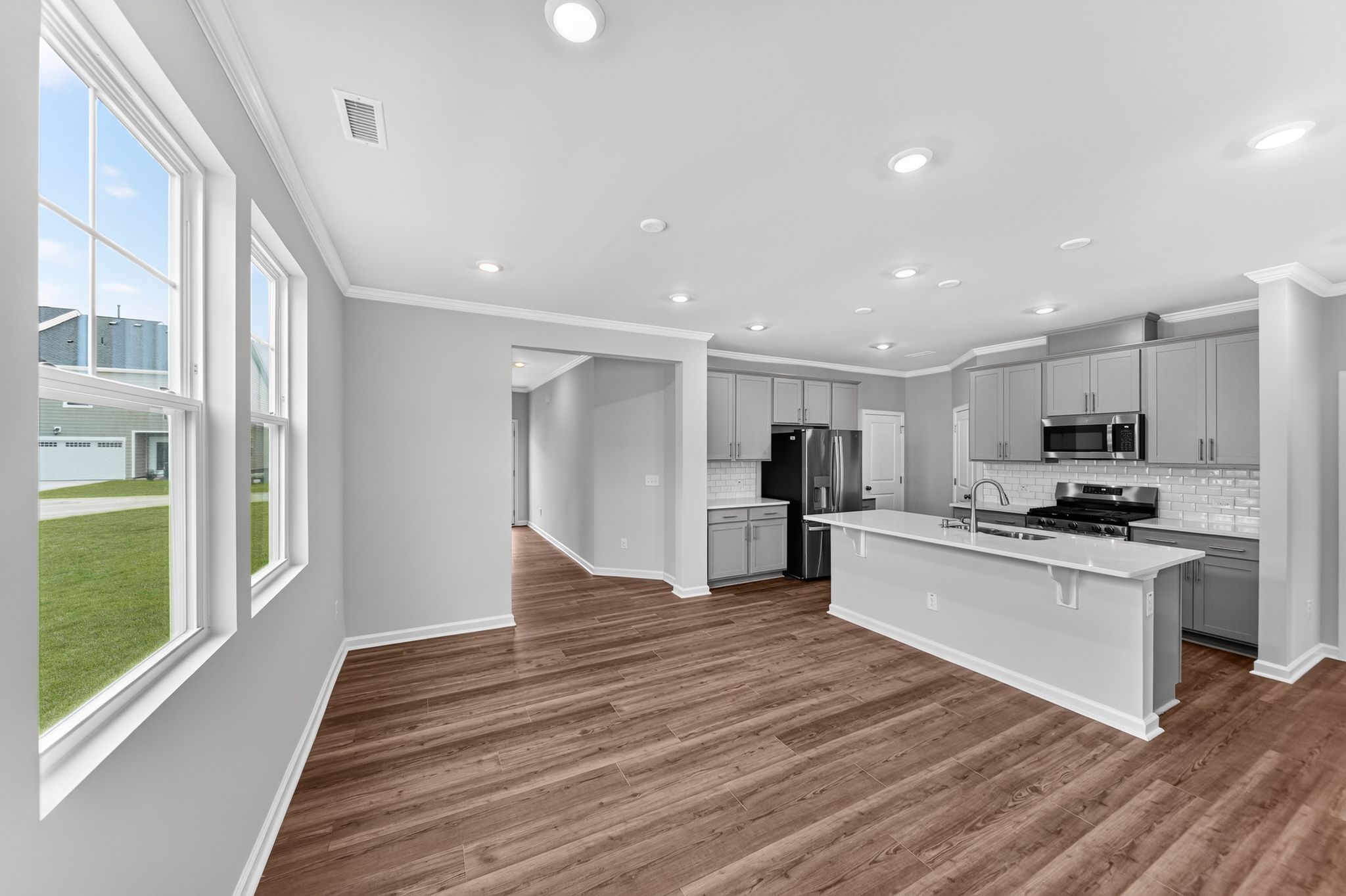 Rosedale Dylan 9