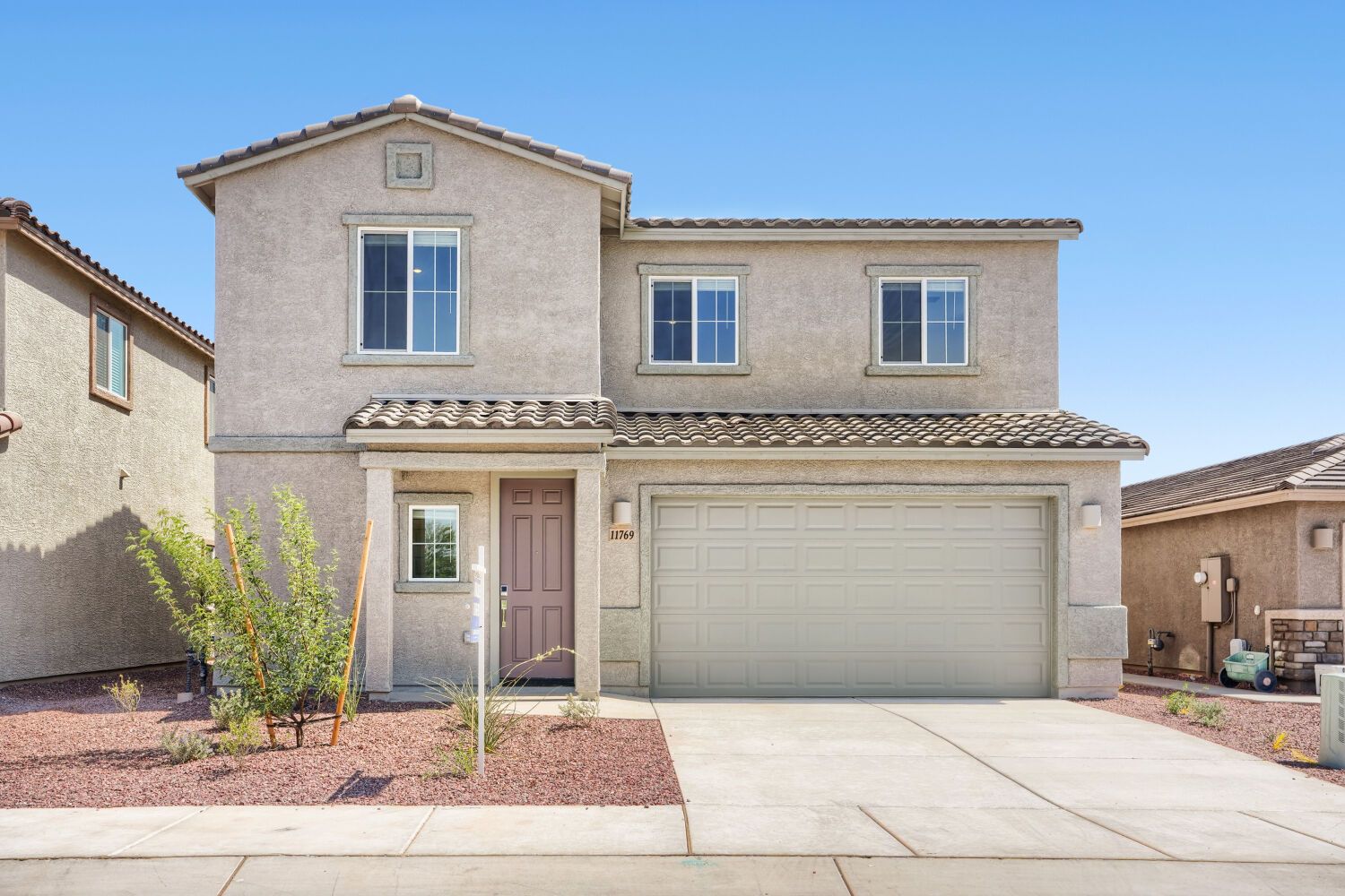 11769 W FLYING BEAUTY LN (Gwen)