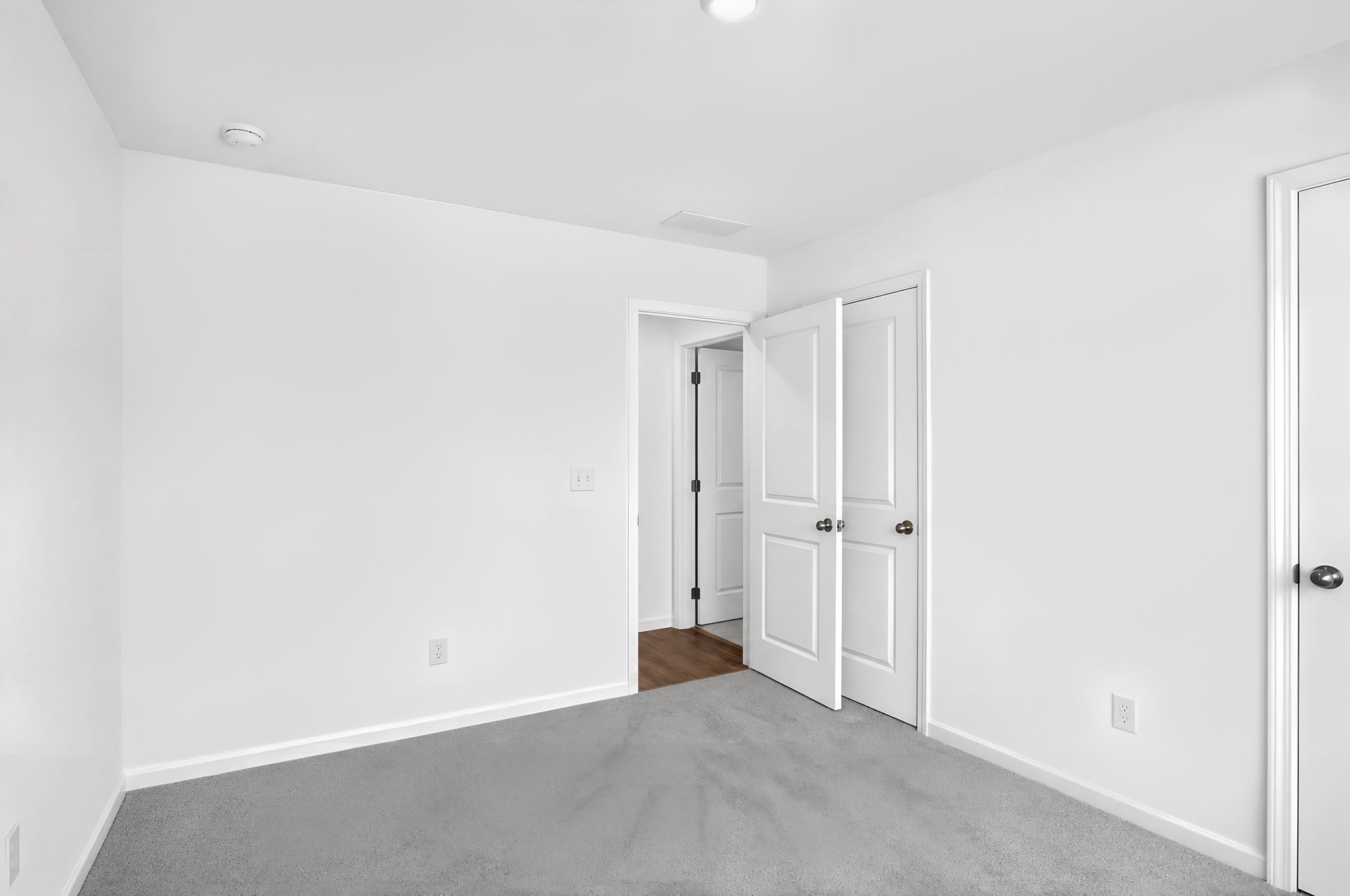 Townsat Ivy Creek Smyrna 27