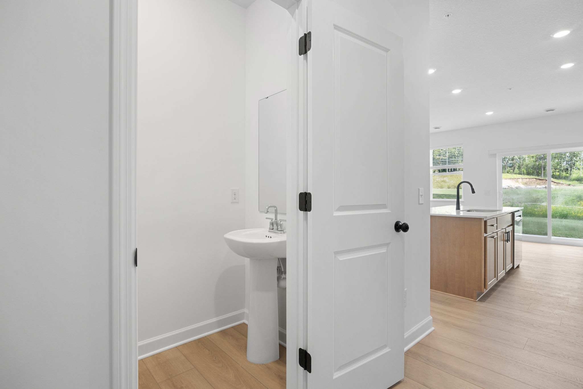 15 Trails End Raleigh QMI H S1202 Powder Room F1