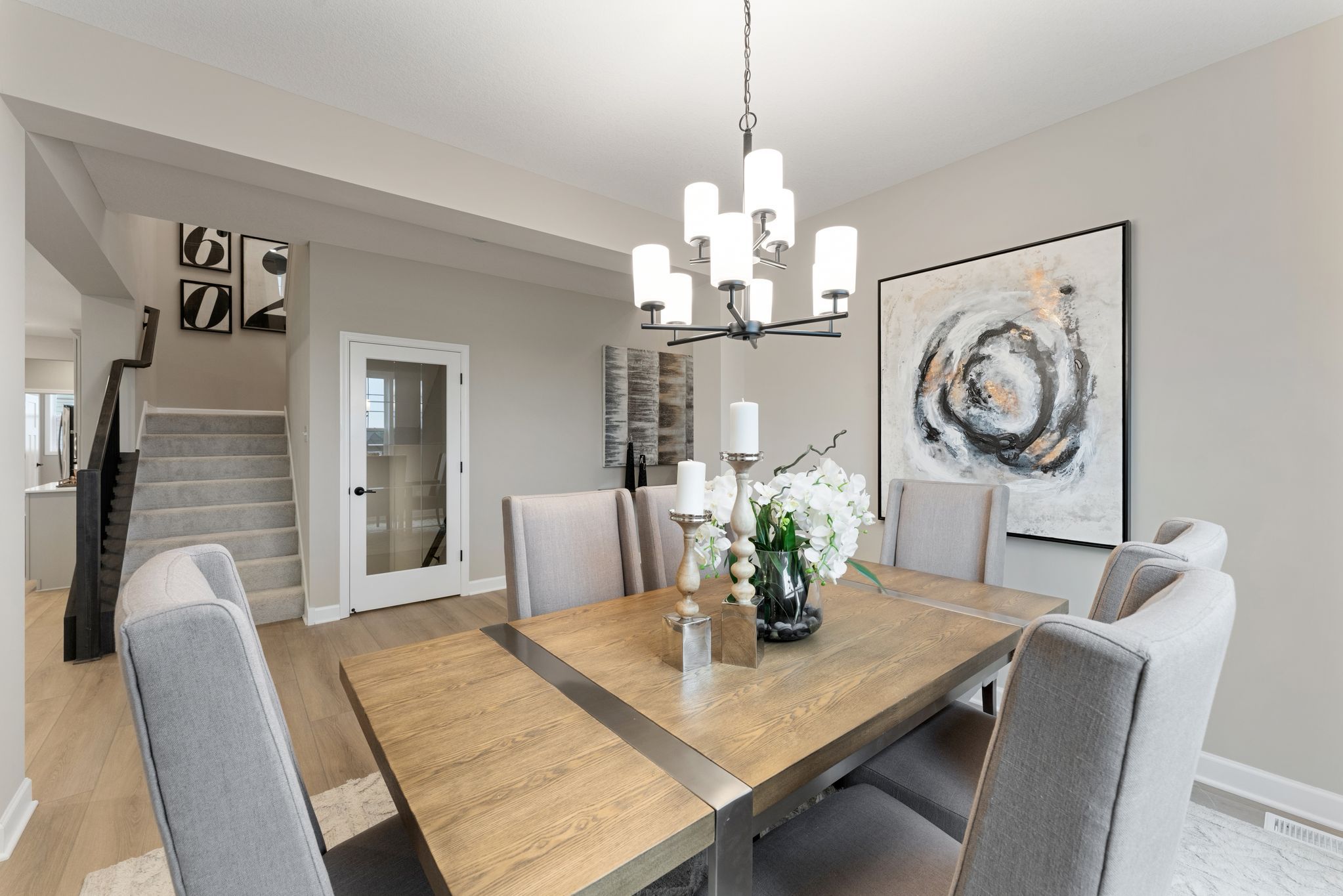 22 Tavera Snelling QMI H S6122 Dining Room 2of4 F1