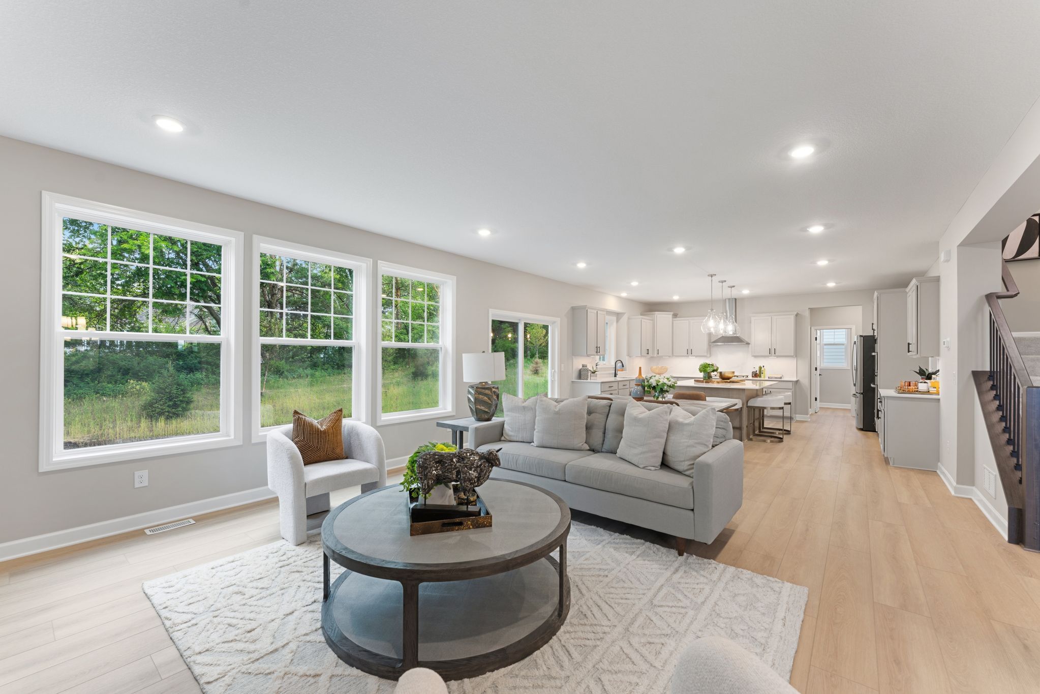 27 Tavera Snelling QMI H S6122 Great Room 2of3 F1
