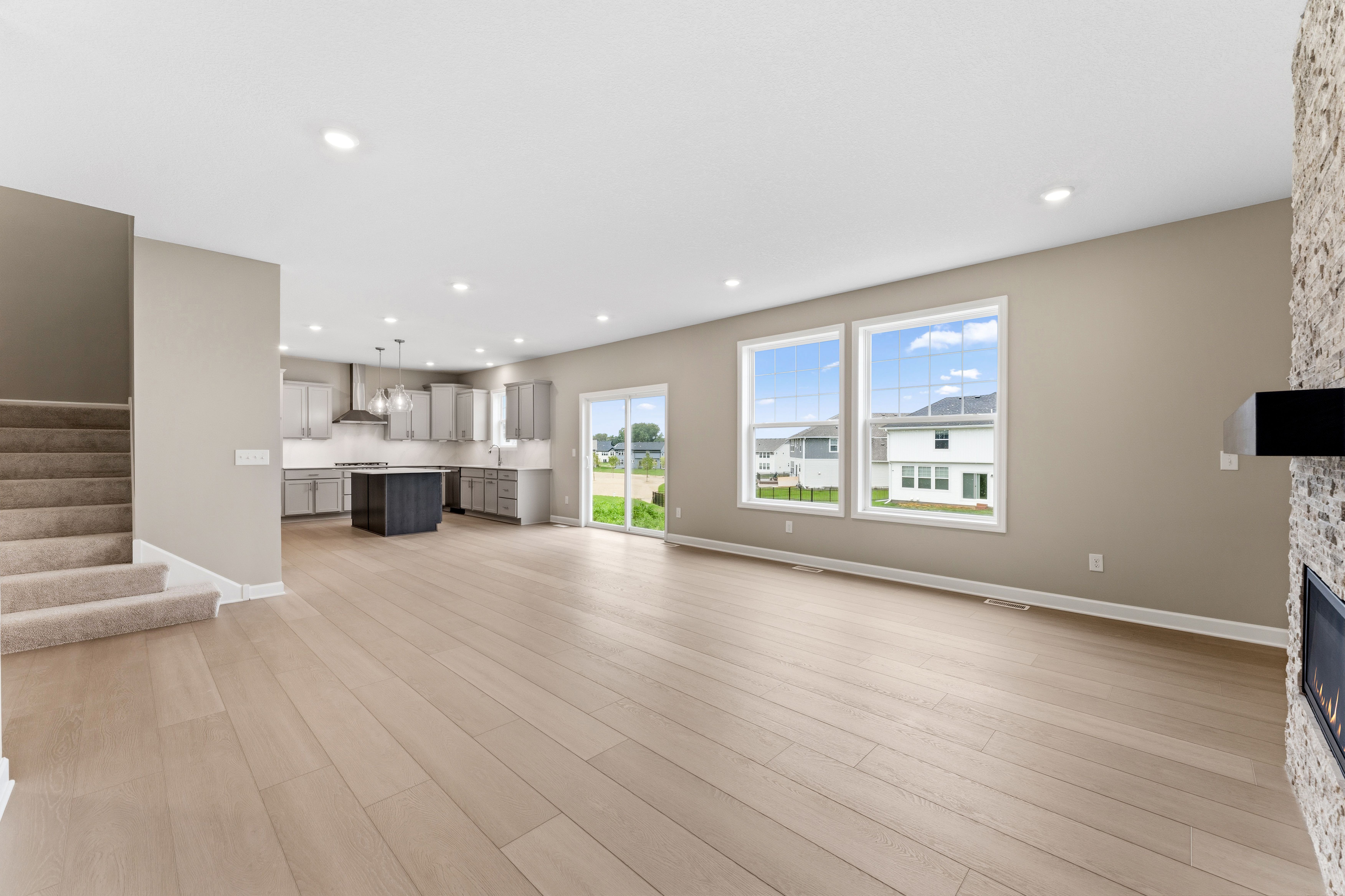 Tavera Lewis QMI H S4829 Great Room 3of3 F1