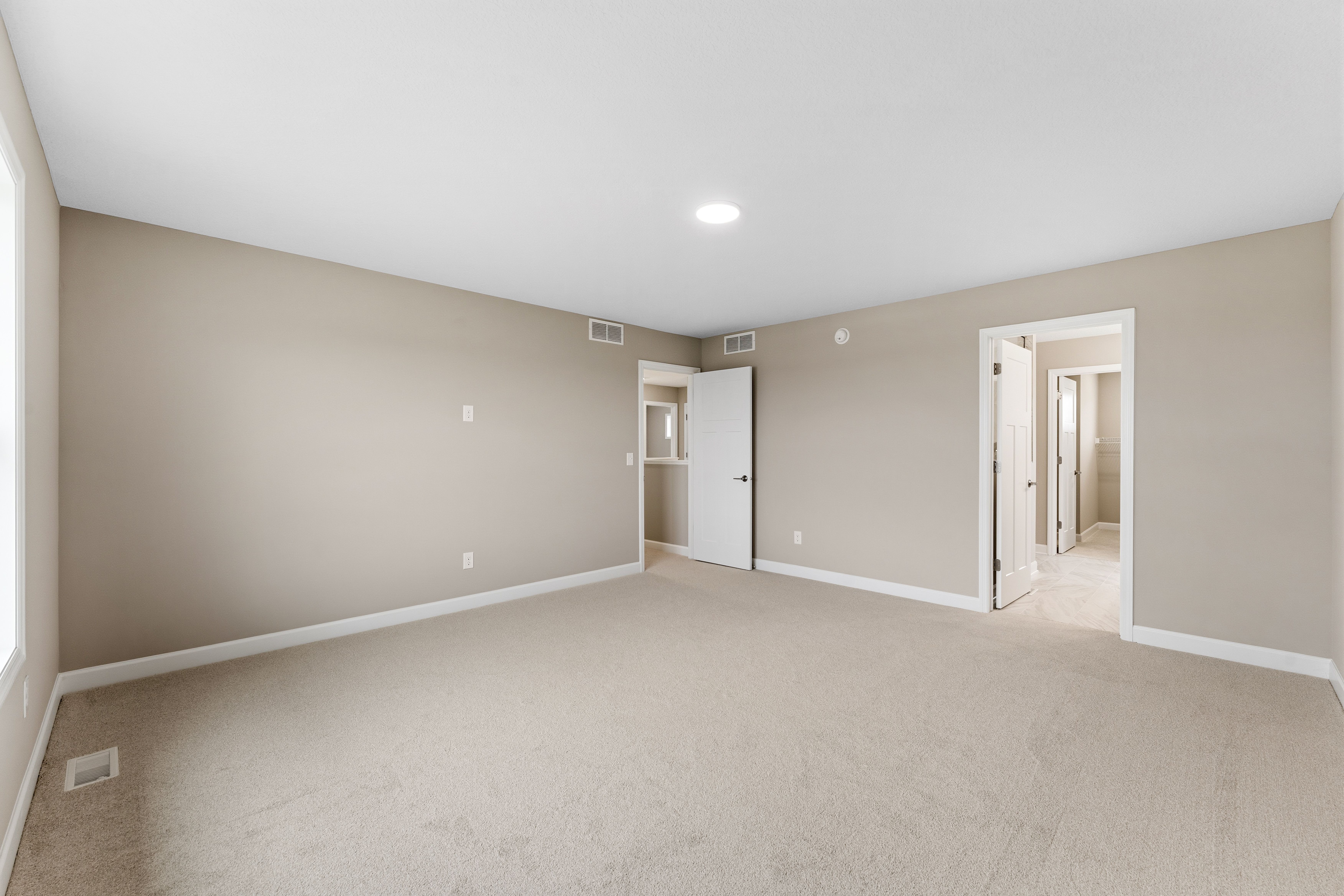 Tavera Lewis QMI H S4829 Owners Bedroom 2of2 F2