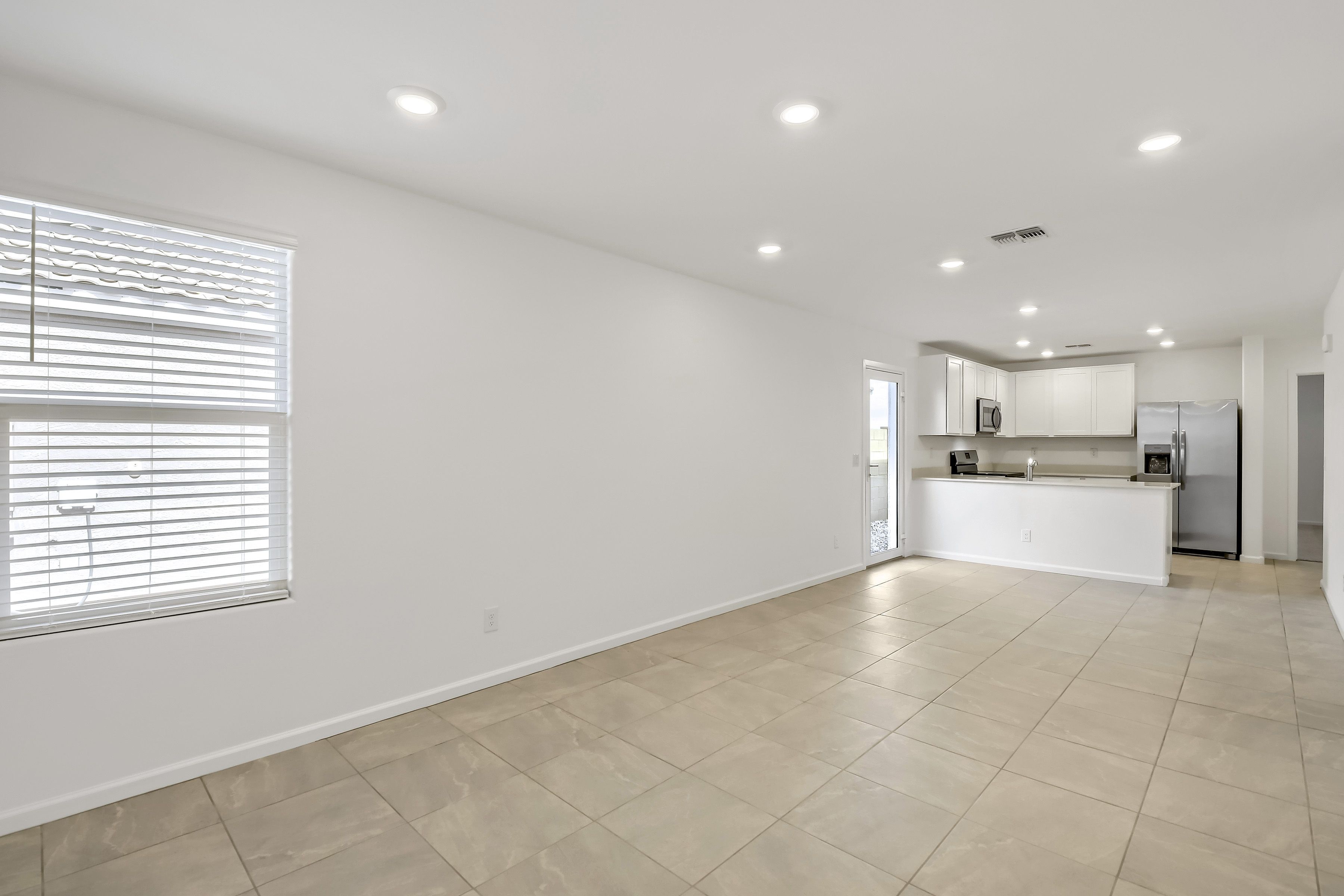 36098 W Charity Pl   Print Quality   002   02 Living Room