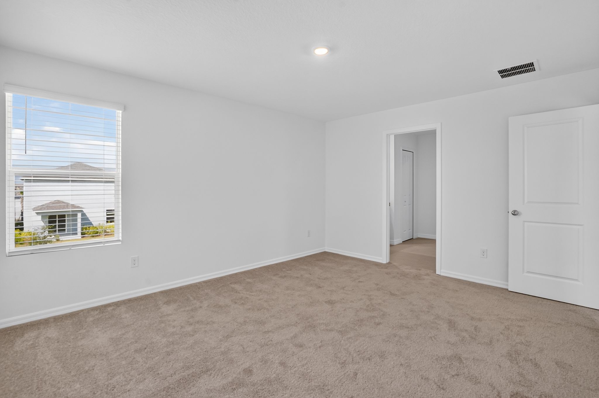 14 18047 Mellon St Bedroom 4149