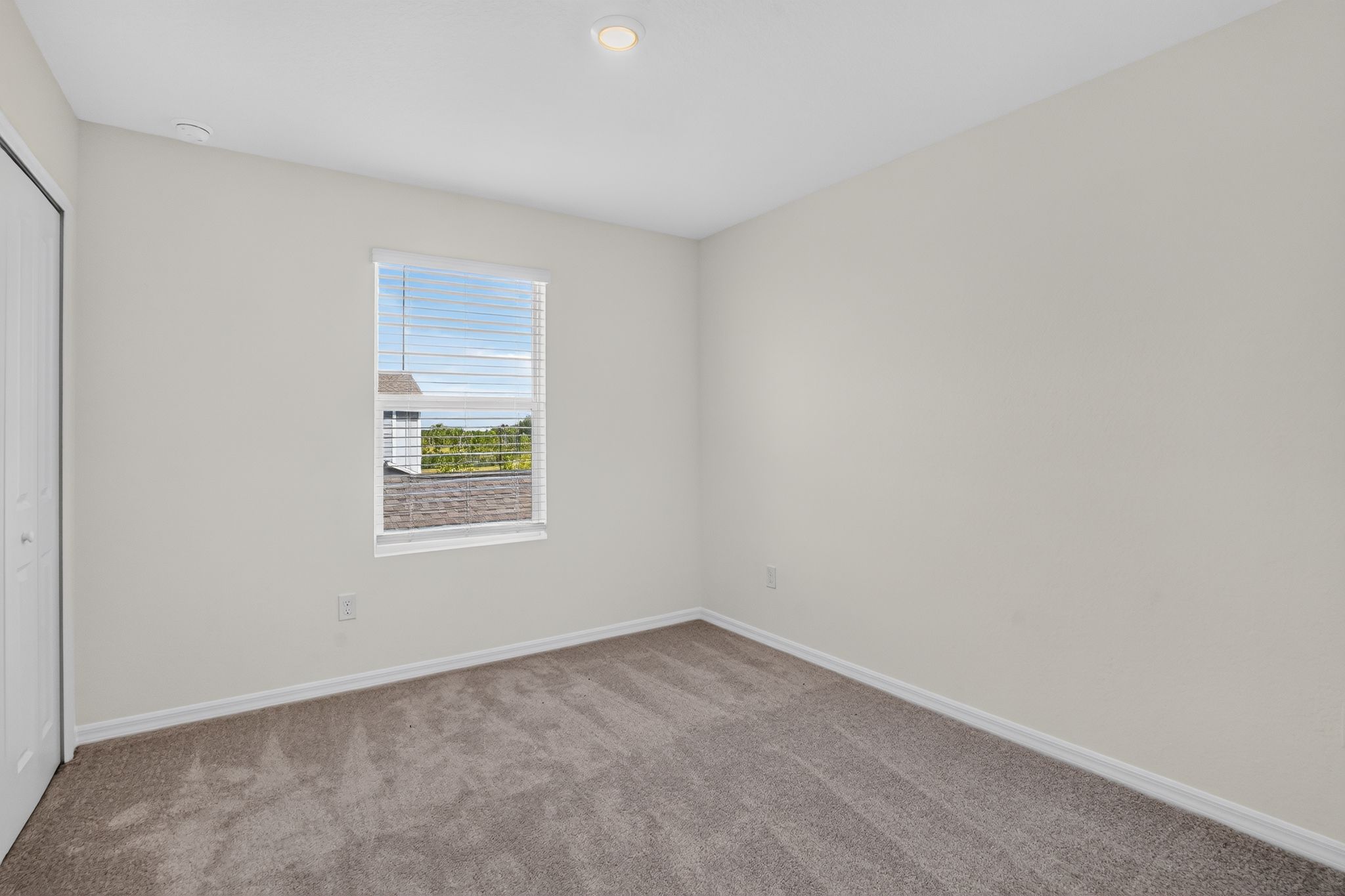 17 18047 Mellon St Bedroom 4169