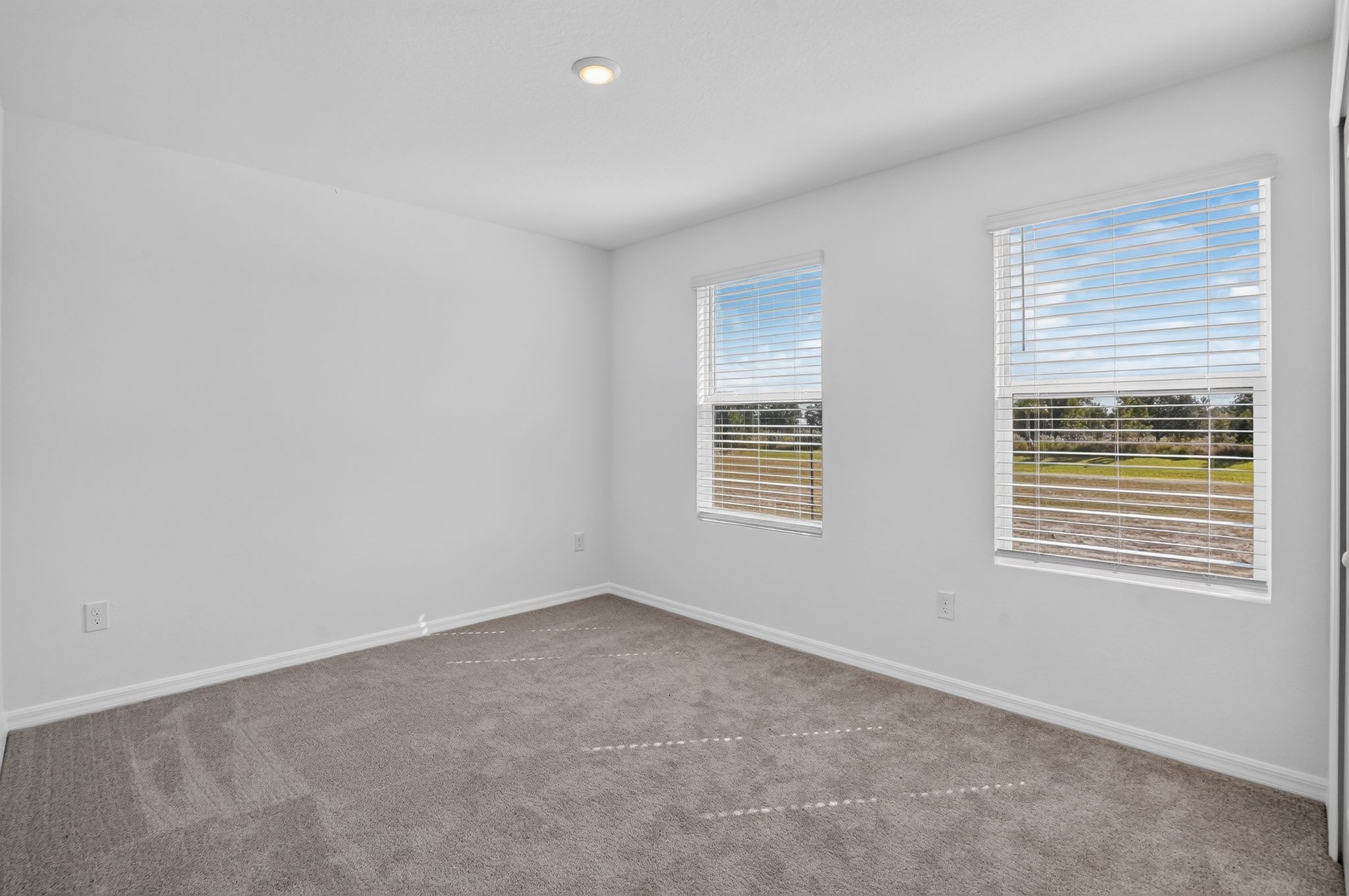 18 18047 Mellon St Bedroom 4172