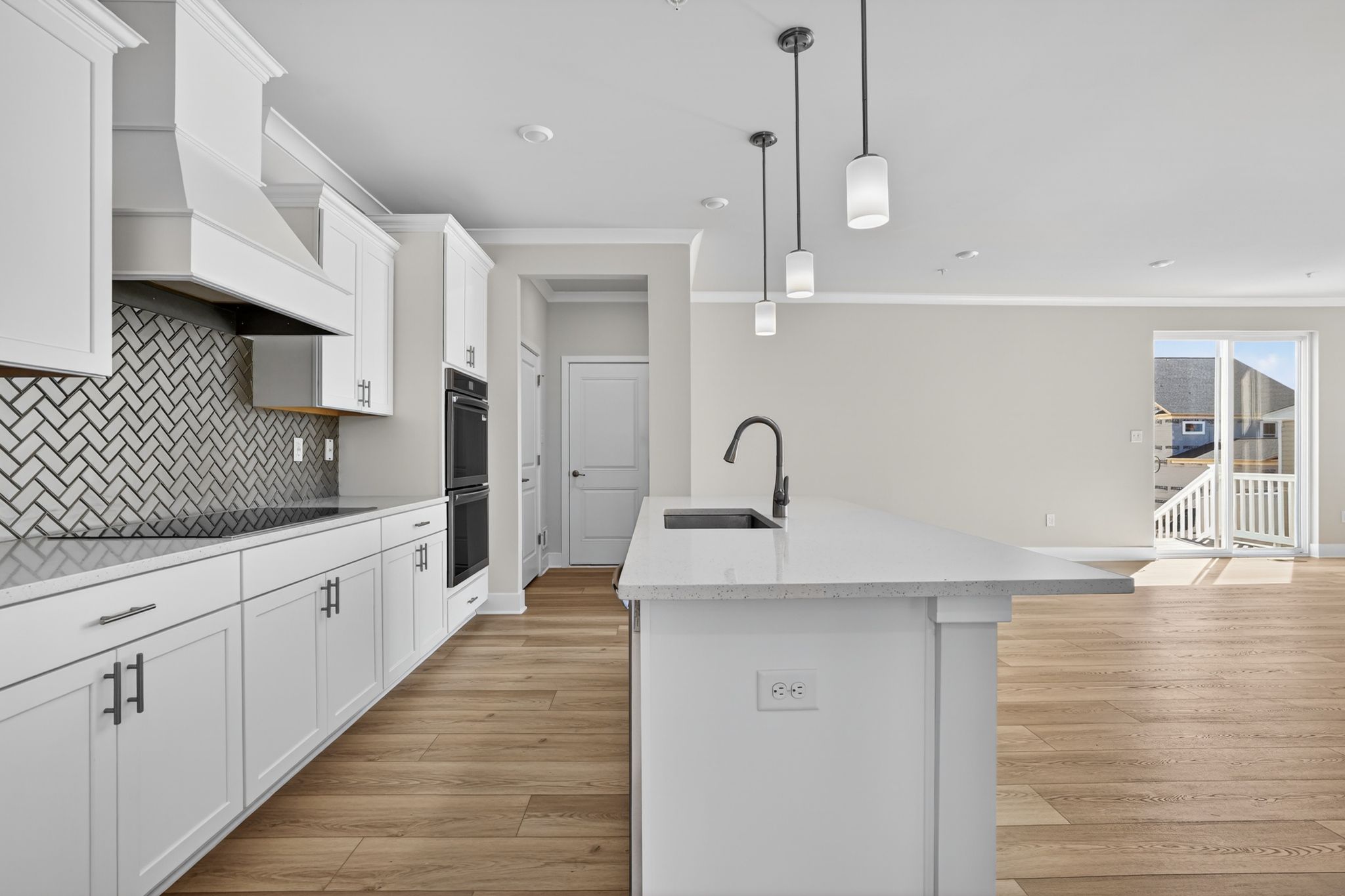 Parkland Trace Belvedere Kitchen 3of7 F1