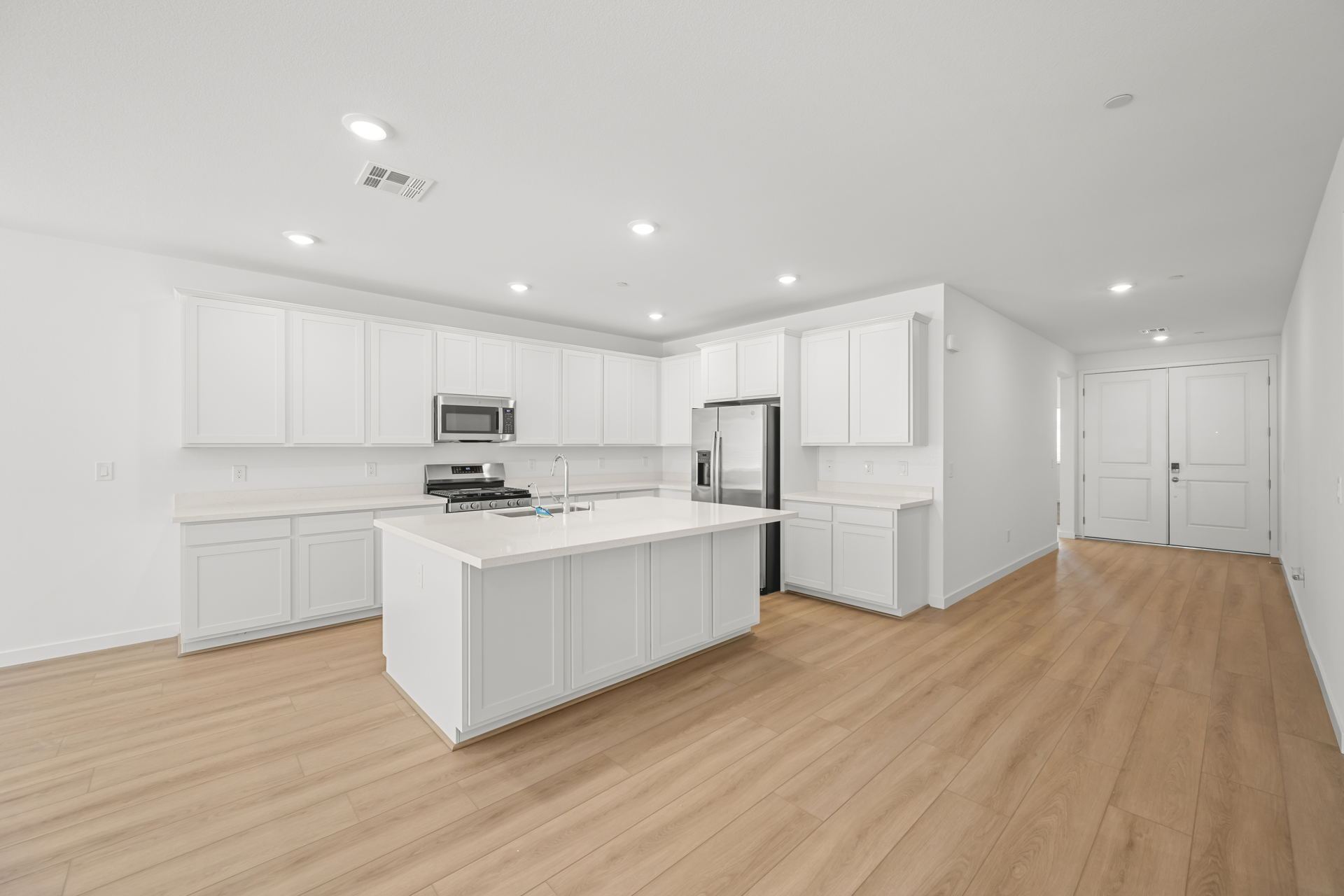 Lennar10886 Lewis Pointe Ave11