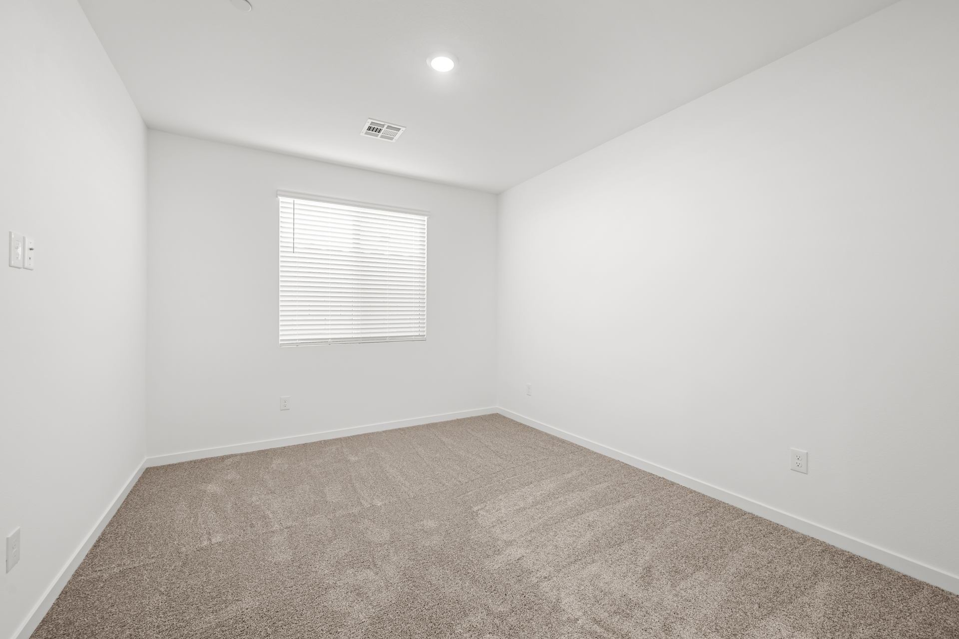 Lennar10886 Lewis Pointe Ave25