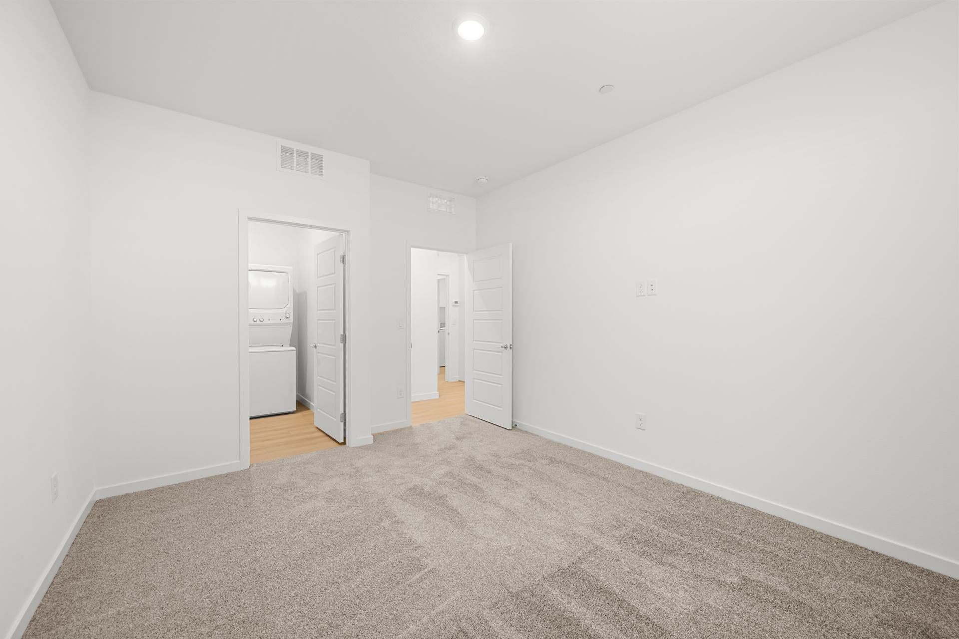 Lennar10886 Lewis Pointe Ave26