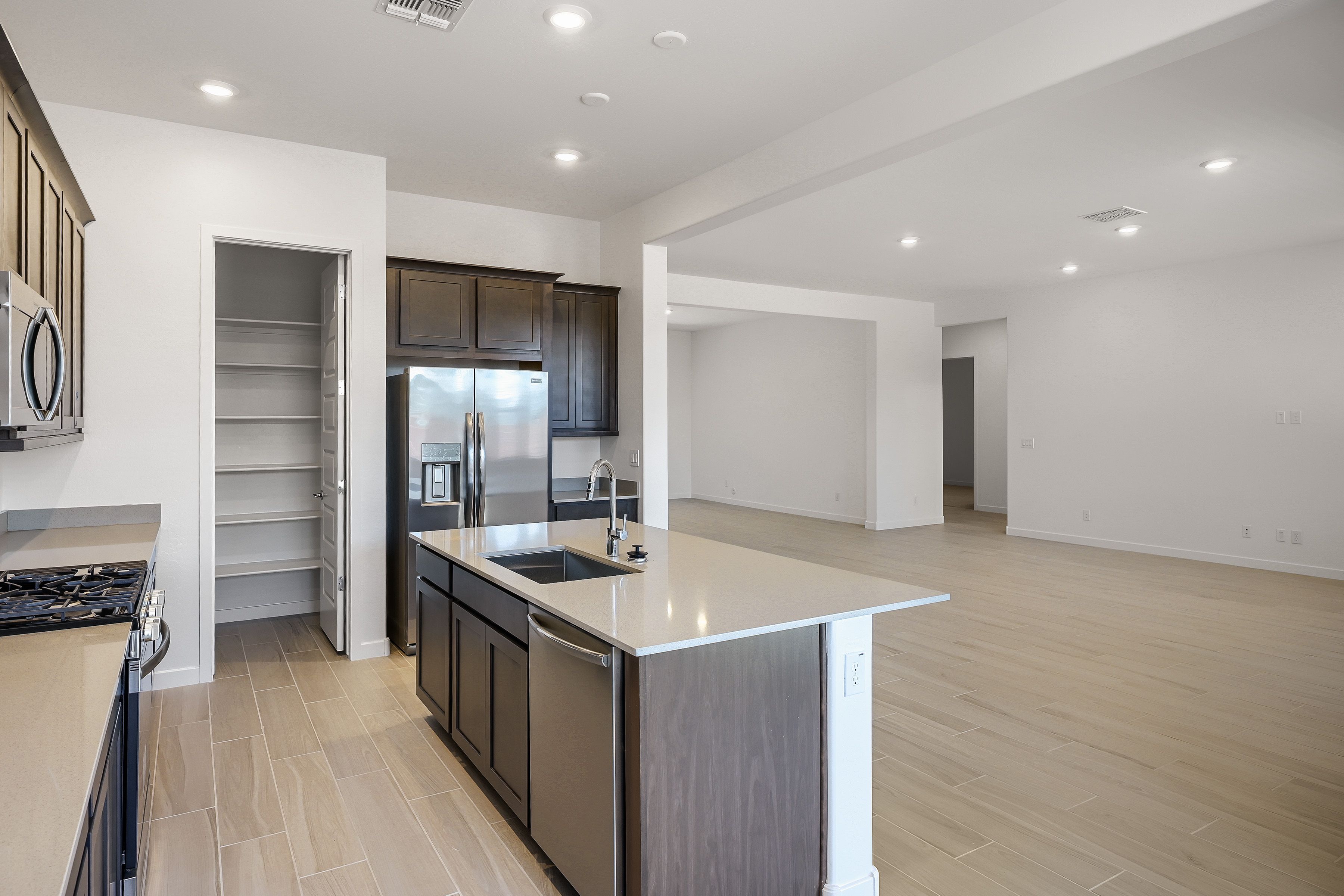 3831 E Gallatin Way   Print Quality   004   04 Kitchen