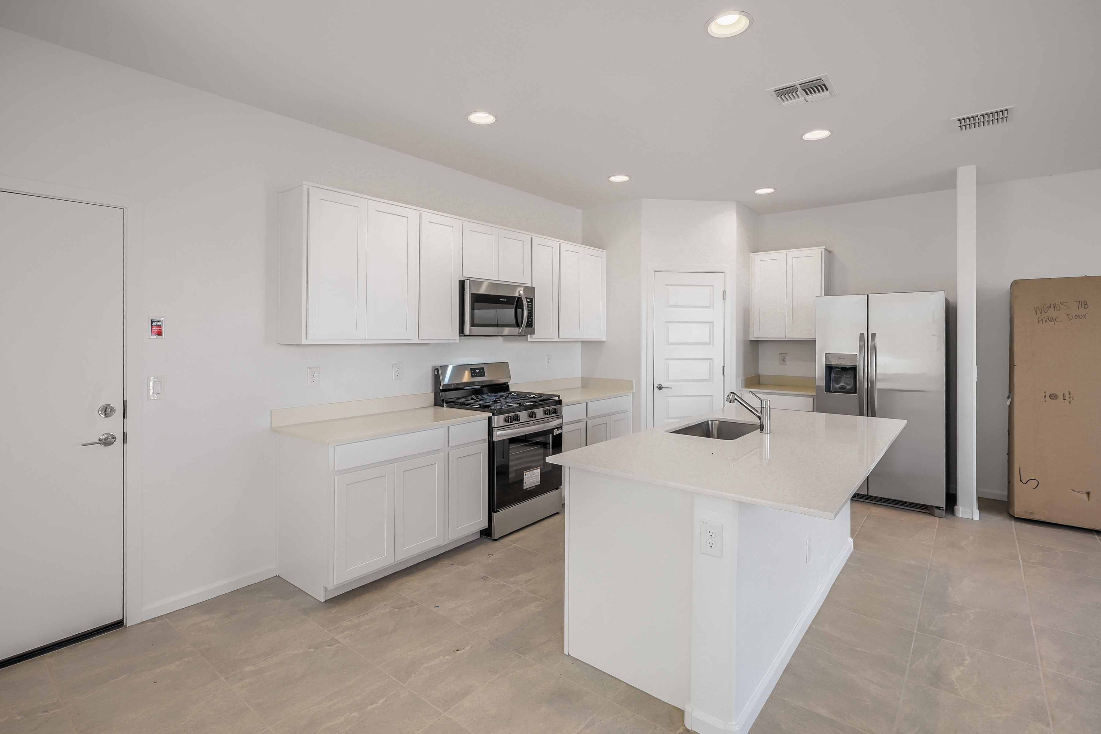 3669 N 97th Dr   Print Quality   003   03 Kitchen