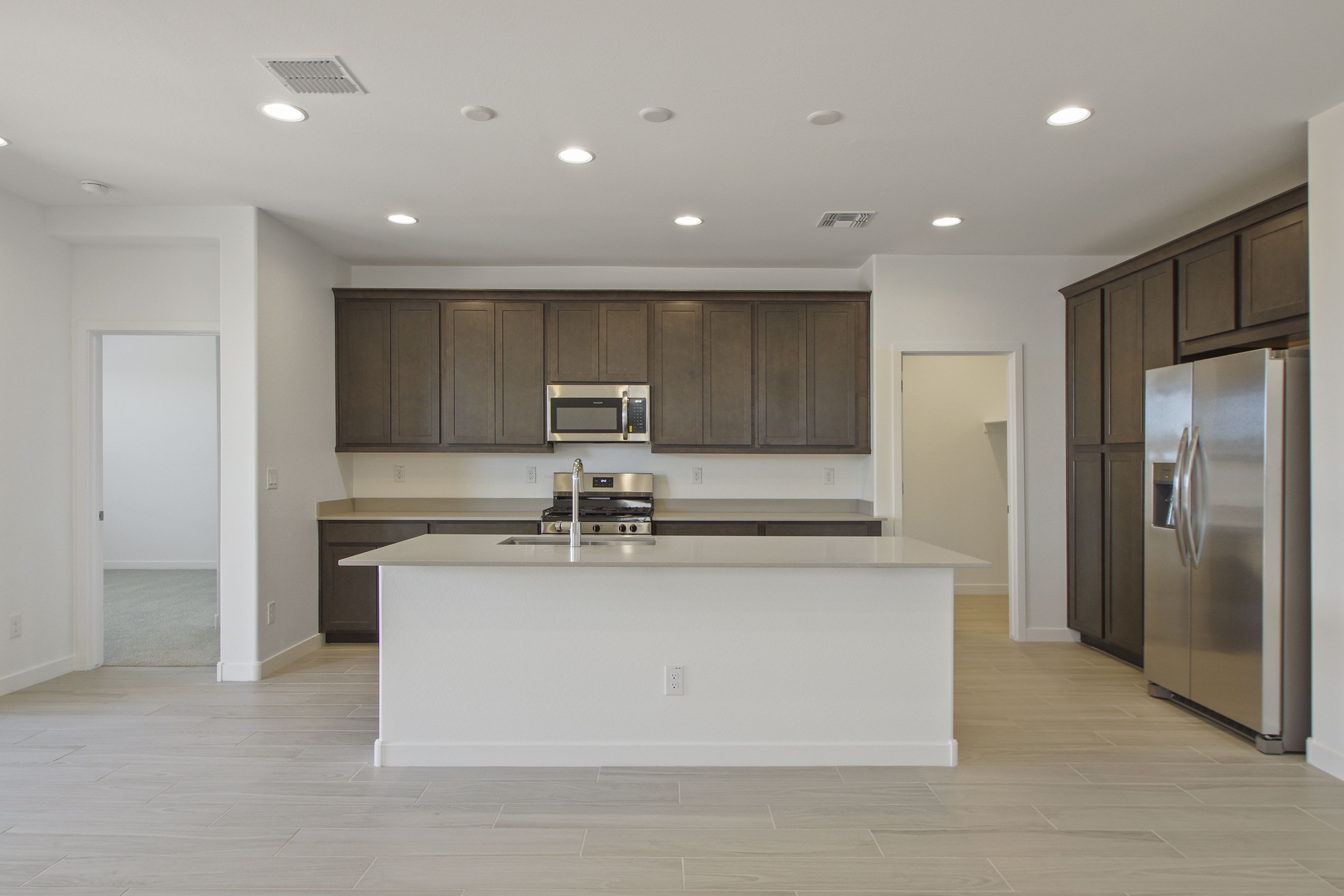 25228 N 174th Ln   Print Quality   005   05 Kitchen
