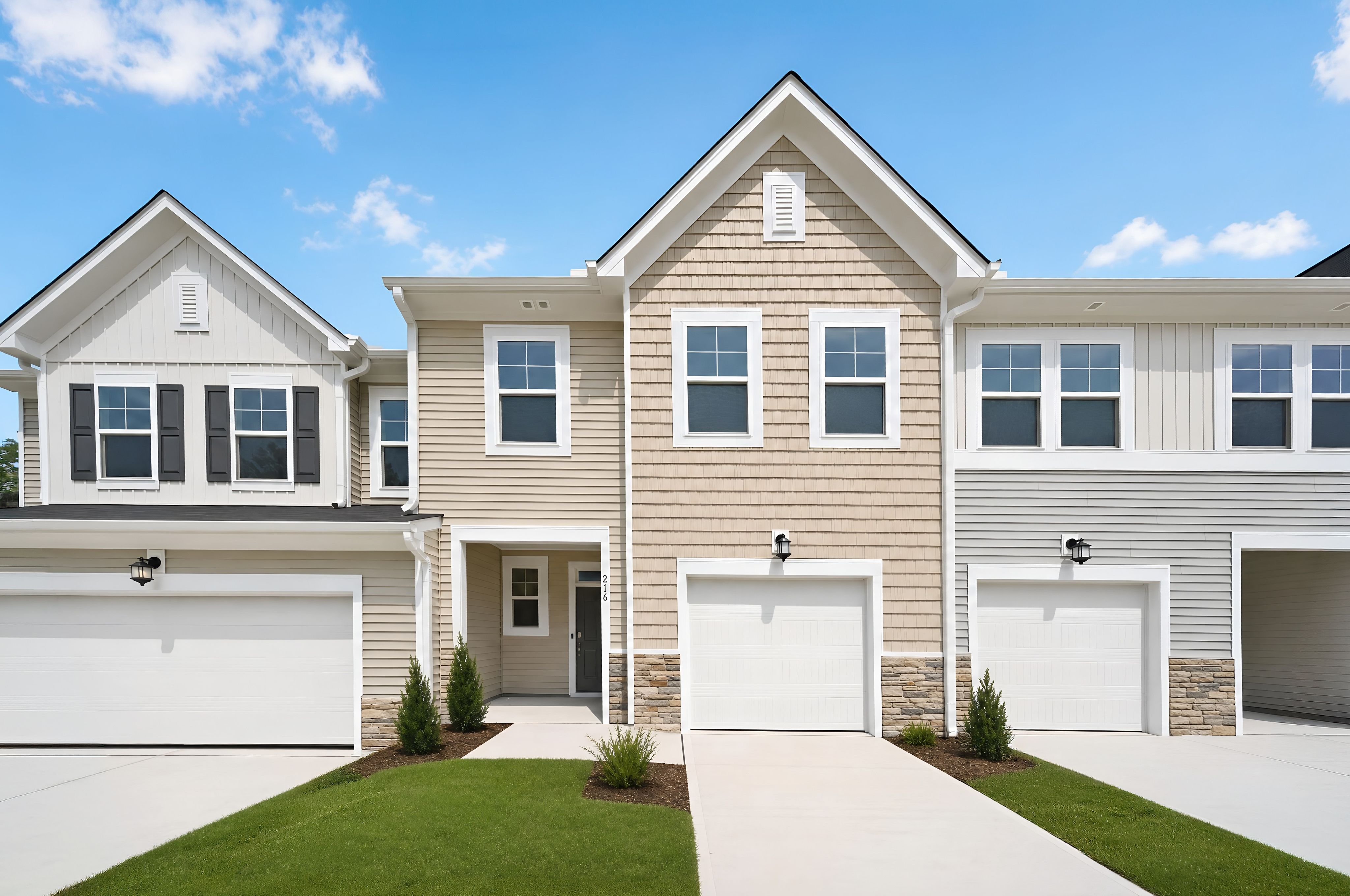 216 Tree Moss Ct